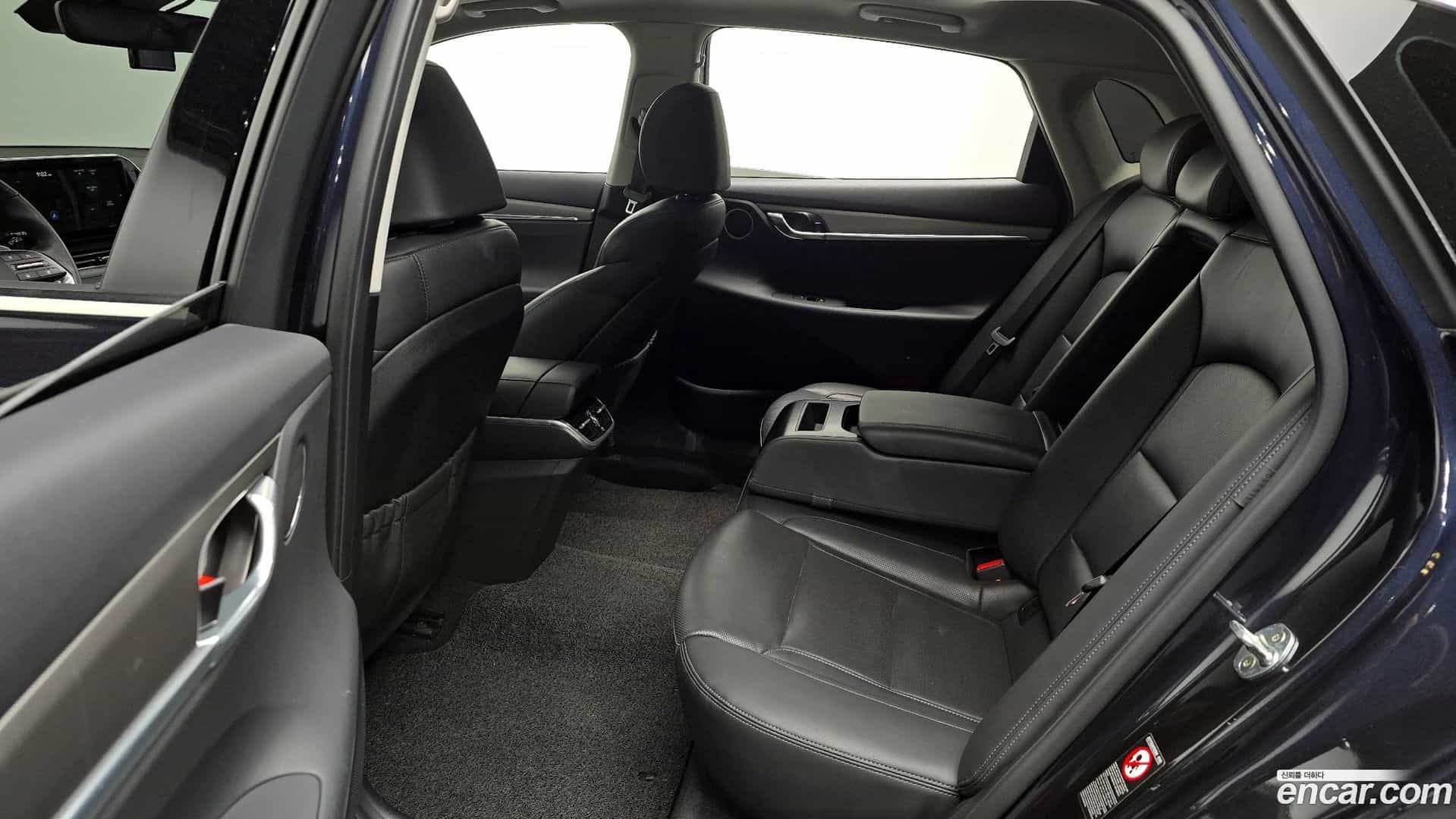 Grandeur Hyundai 2021.3-INNER-036