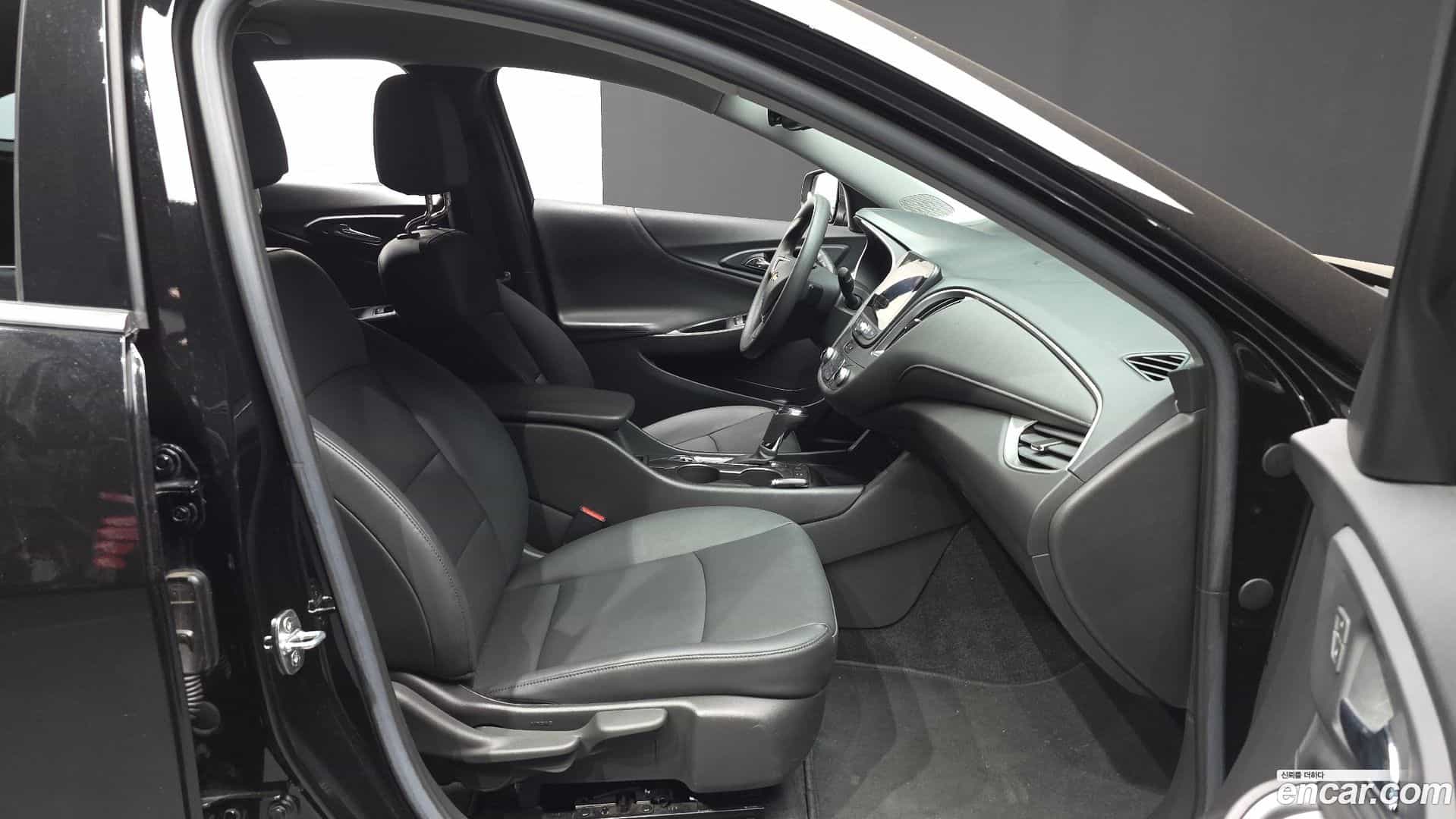 Malibu Chevrolet 2020.4-INNER-010