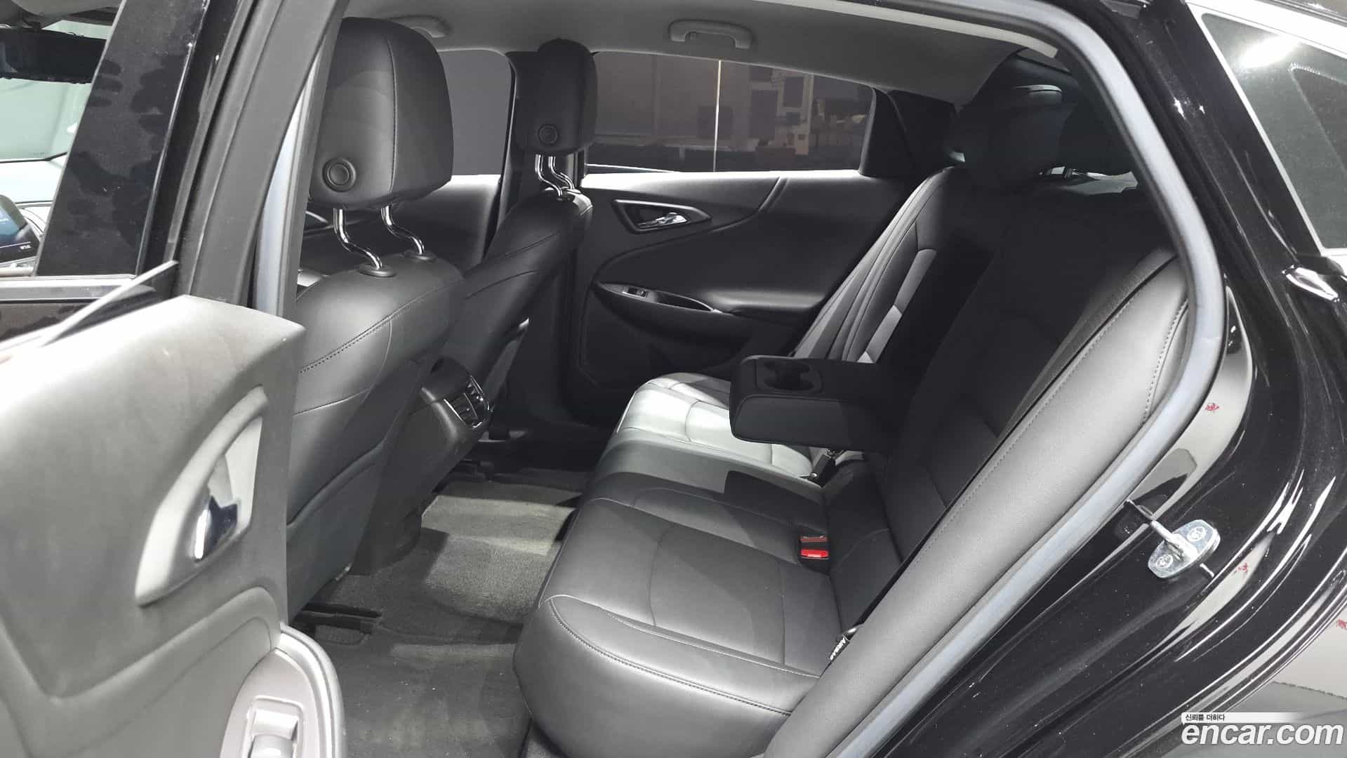 Malibu Chevrolet 2020.4-OPTION-016
