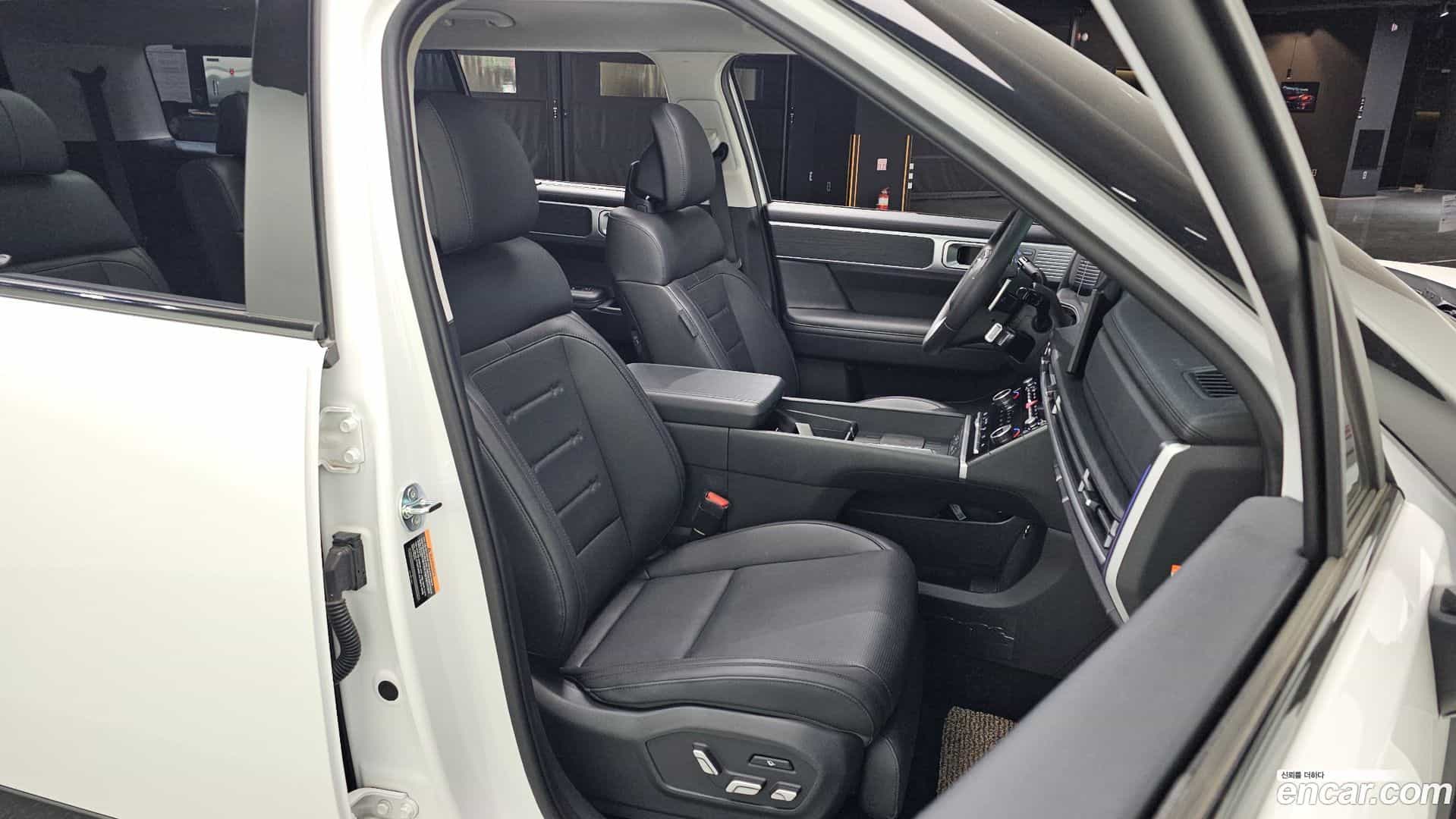 Santafe Hyundai 2023.9-OPTION-016