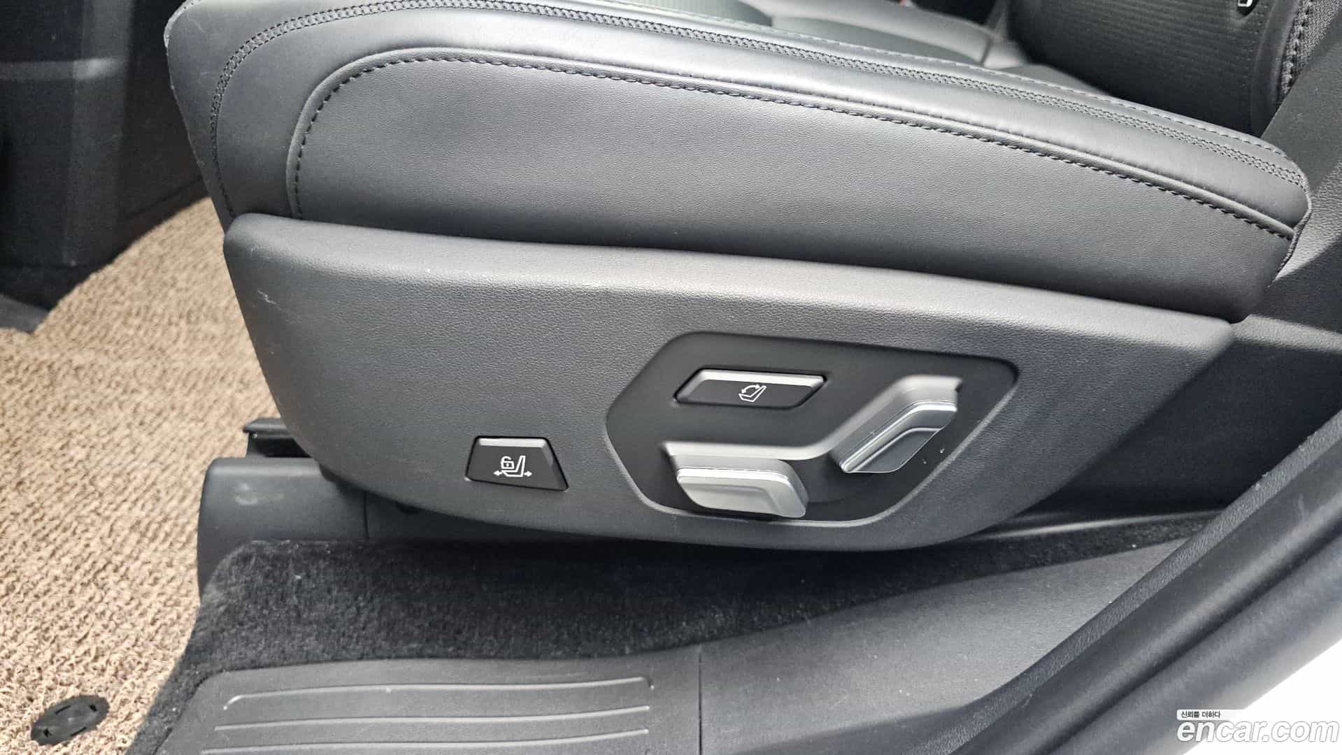 Santafe Hyundai 2023.9-OPTION-045