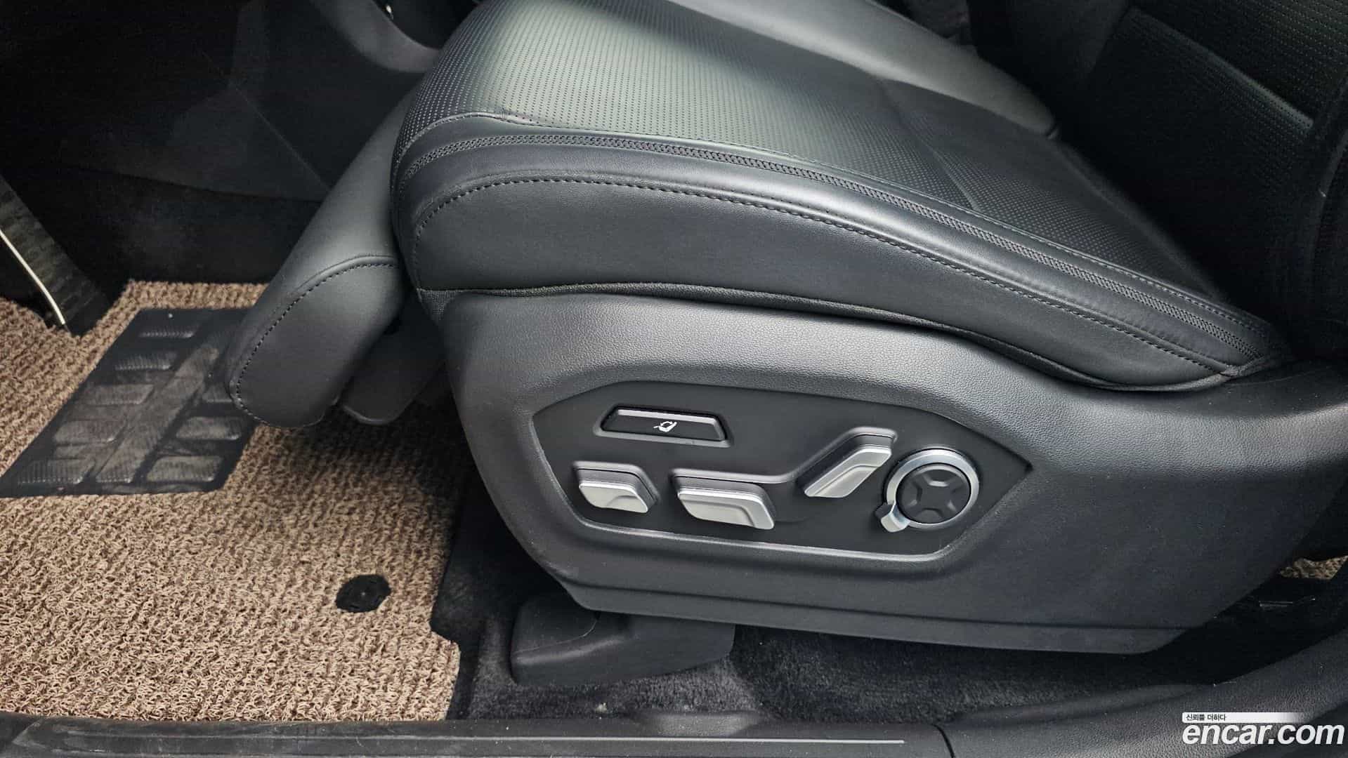 Santafe Hyundai 2023.9-OPTION-047