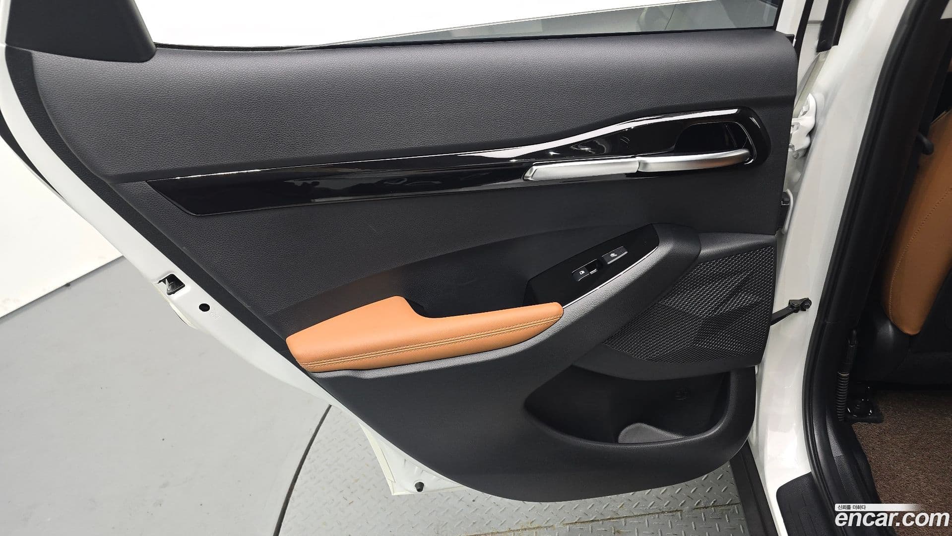 Main__Slider__Photo:Seltos Kia 2025.0-24