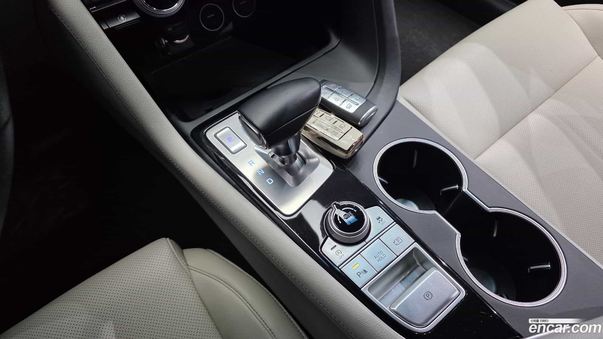 G70 Genesis 2021.1-INNER-009