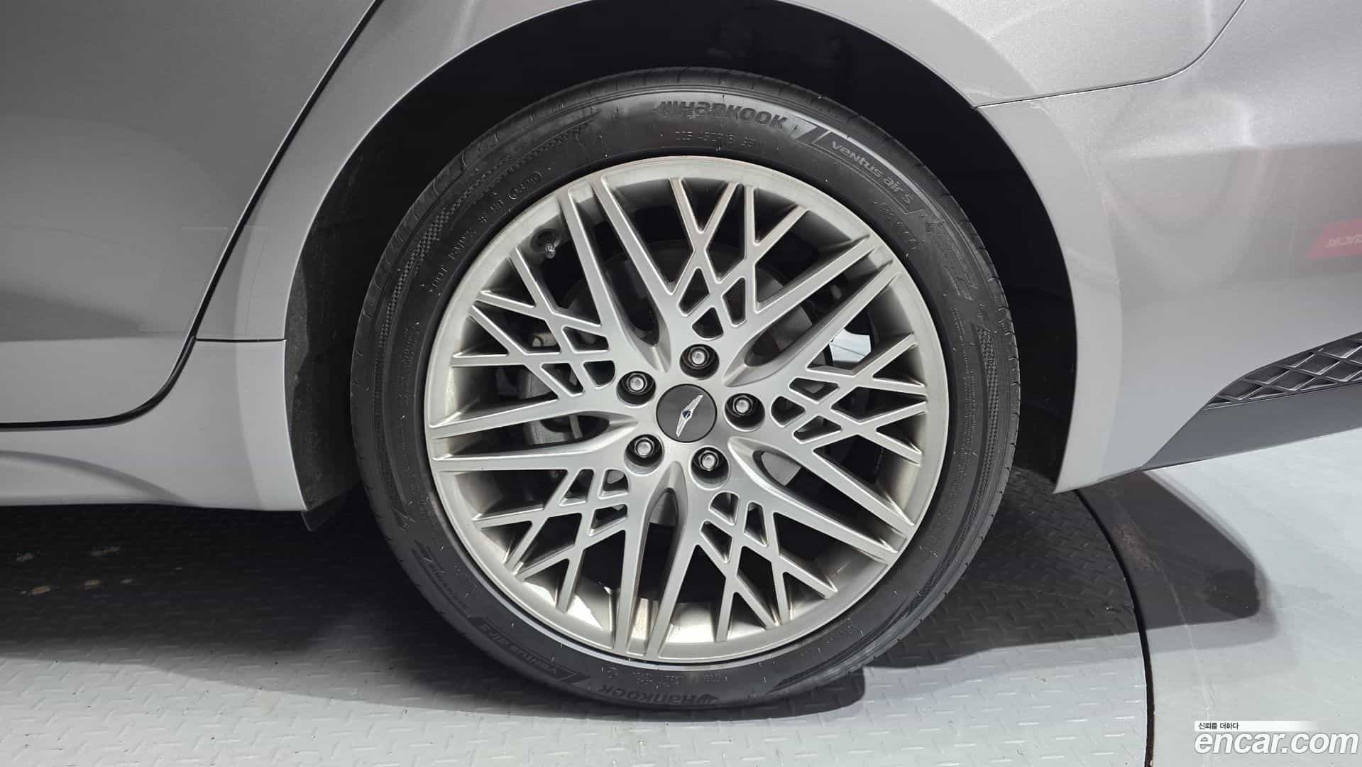 G70 Genesis 2021.1-OUTER-031