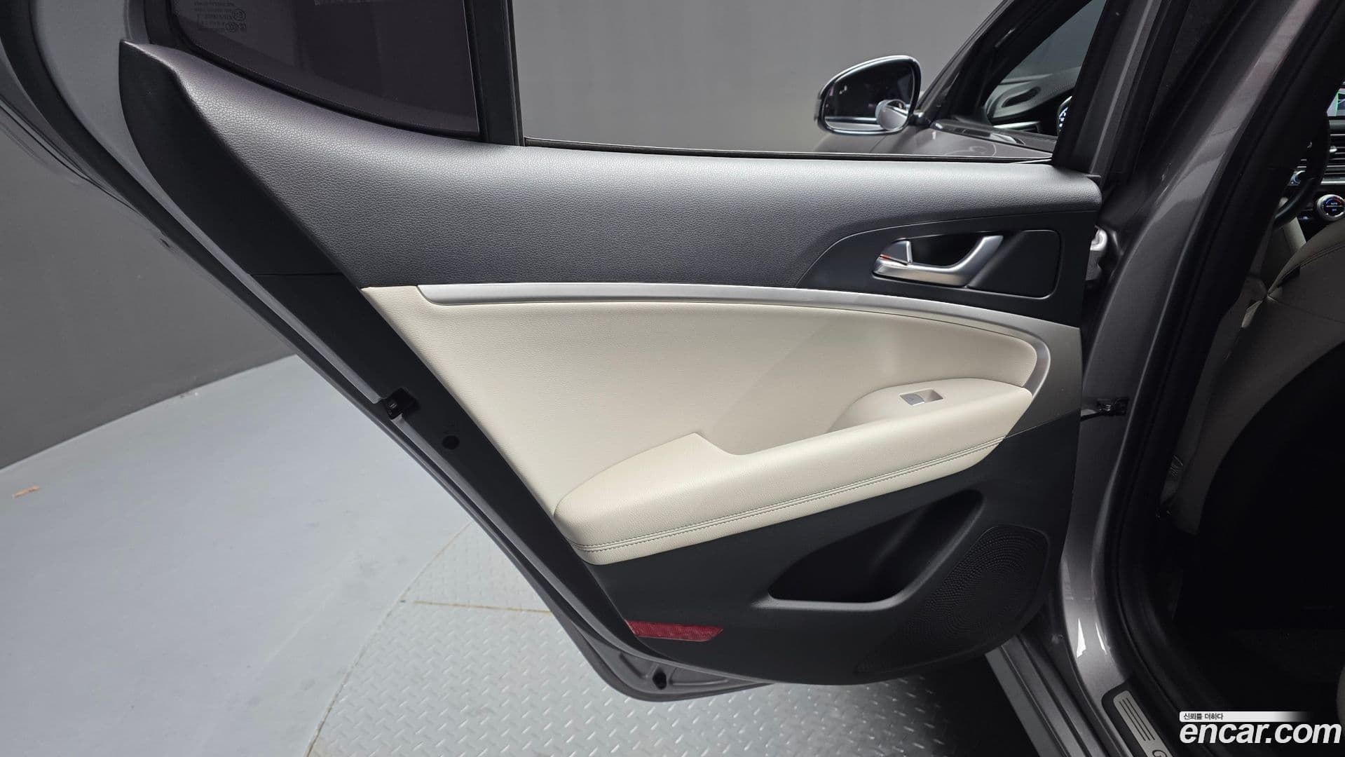 Main__Slider__Photo:G70 Genesis 2021.1-24