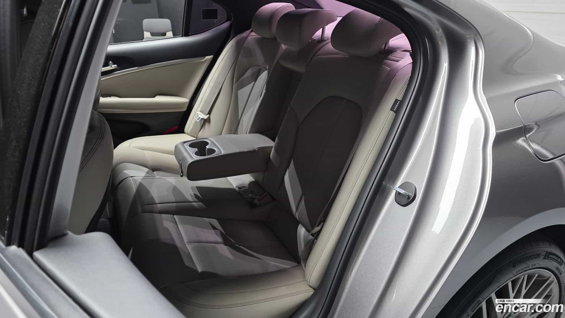 G70 Genesis 2021.1-INNER-036