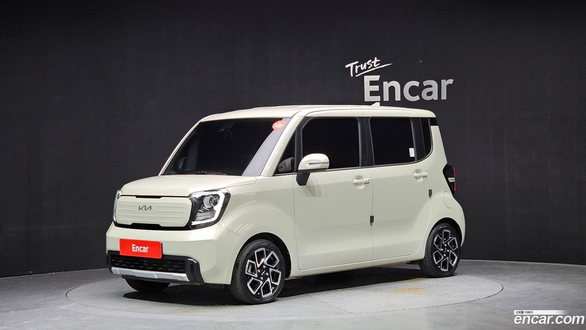 Main__Slider__Photo:RAY Kia 2022.11-0