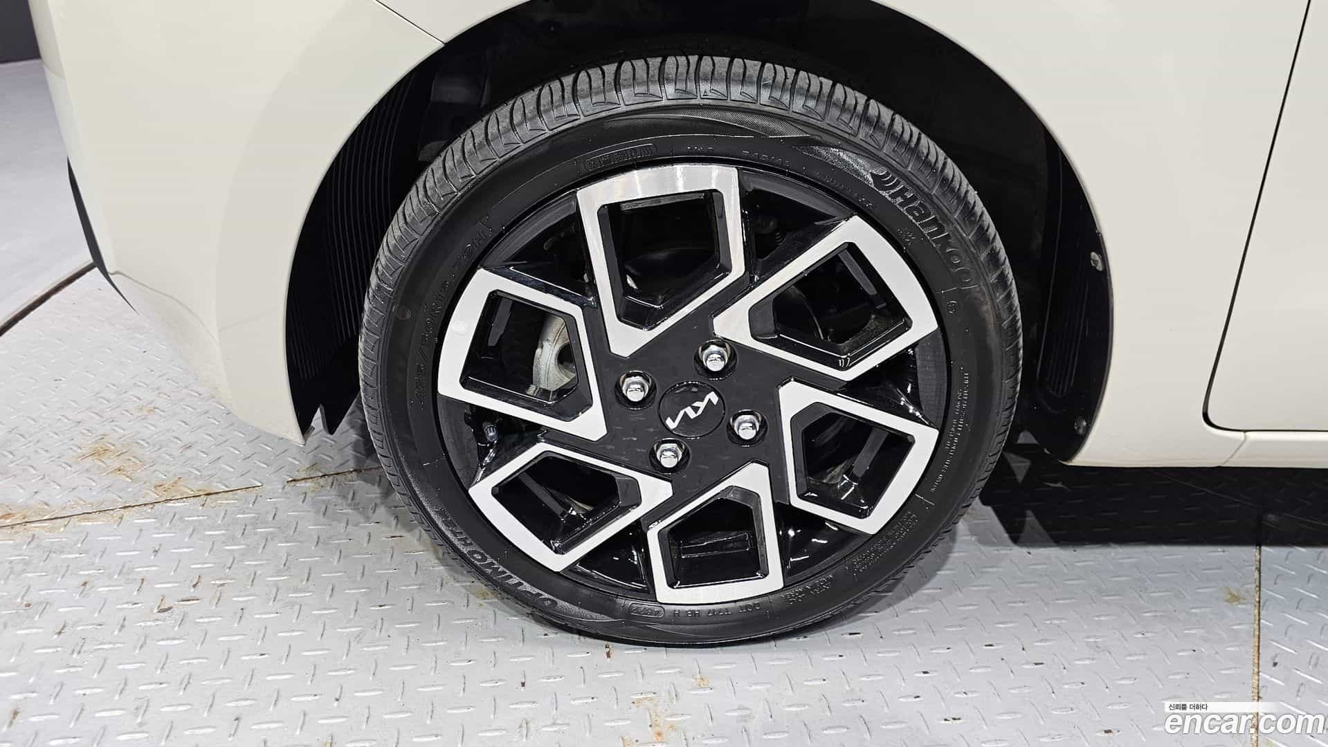 RAY Kia 2022.11-OUTER-005