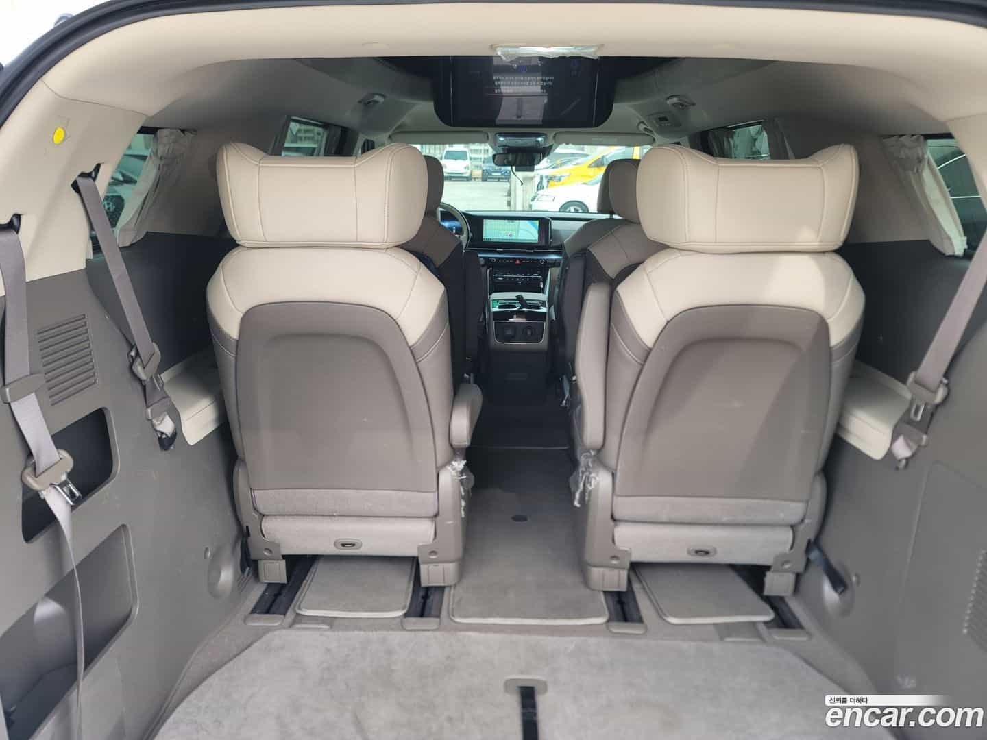 Canival Kia 2023.8-OPTION-054