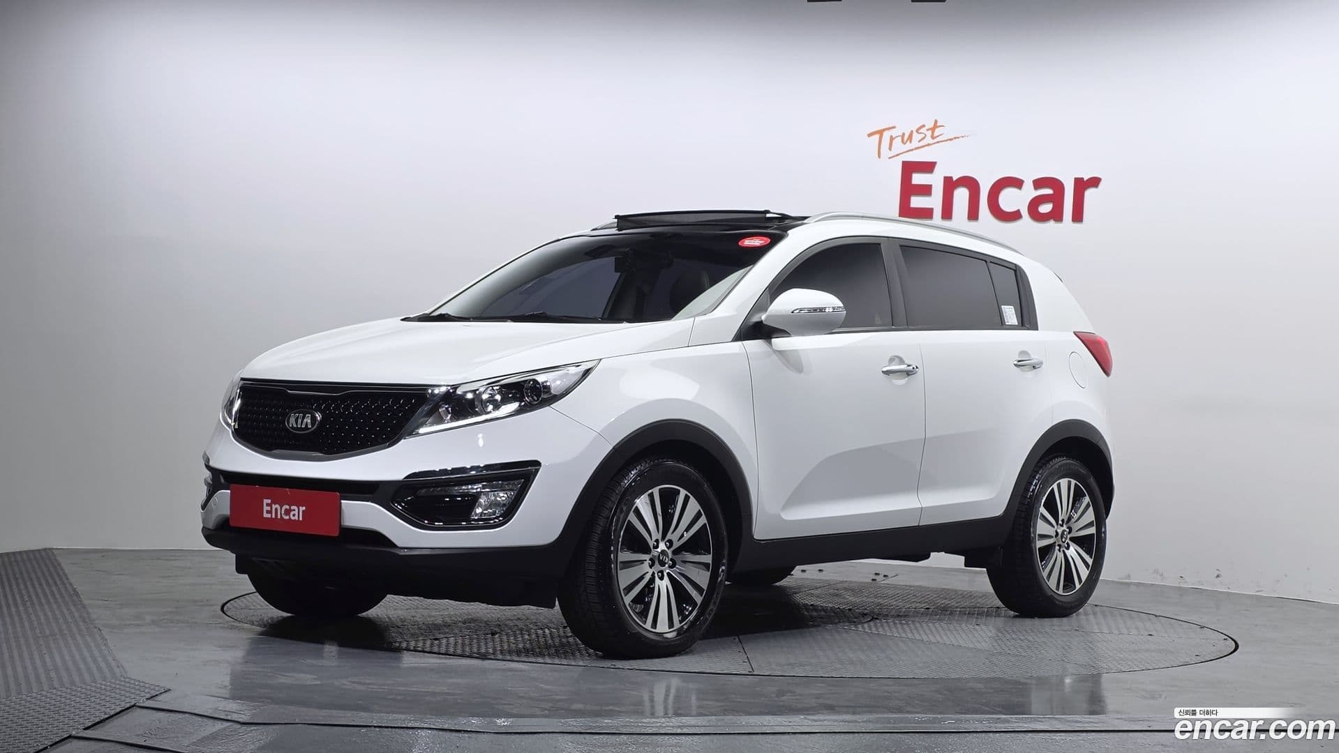 Main__Slider__Photo:Sportage Kia 2014.1-0