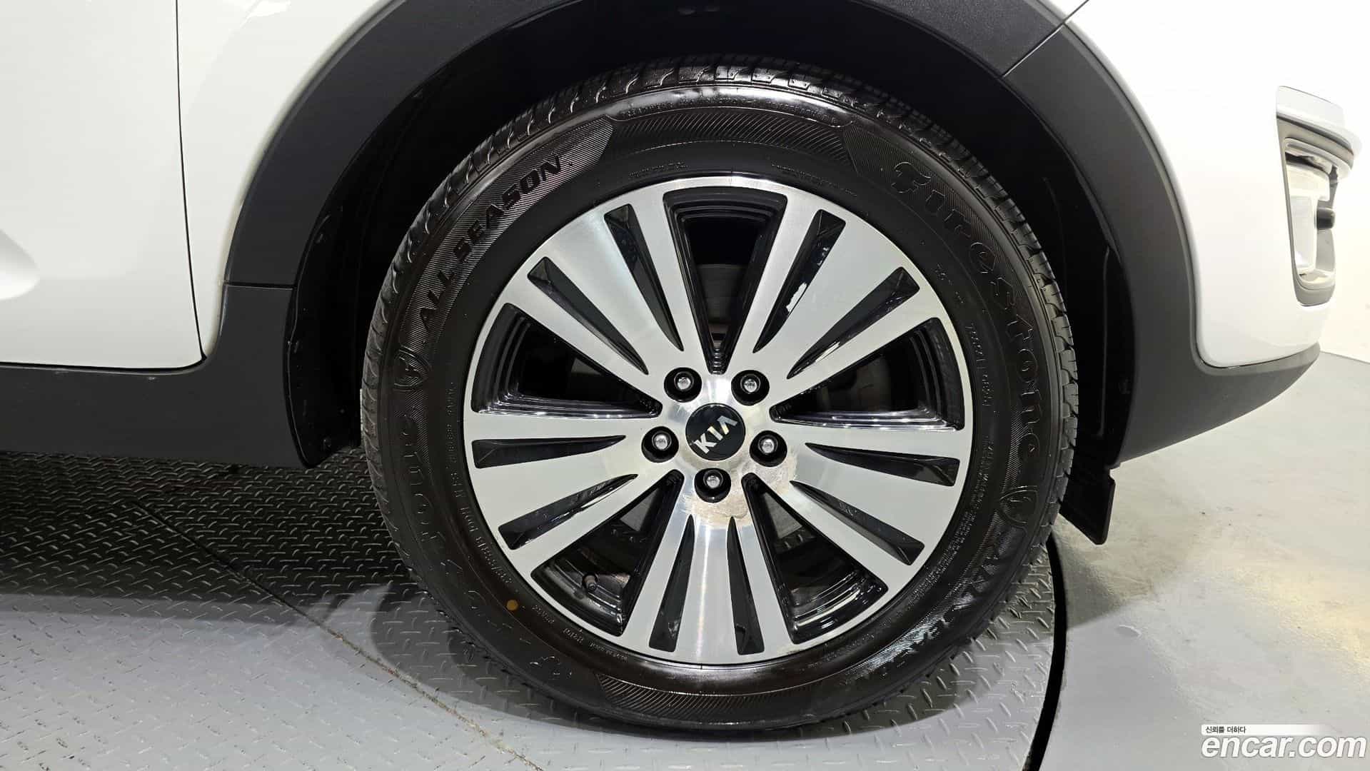 Sportage Kia 2014.1-OUTER-031