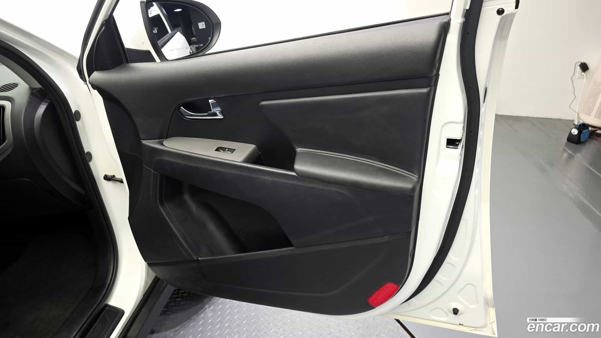 Sportage Kia 2014.1-INNER-034