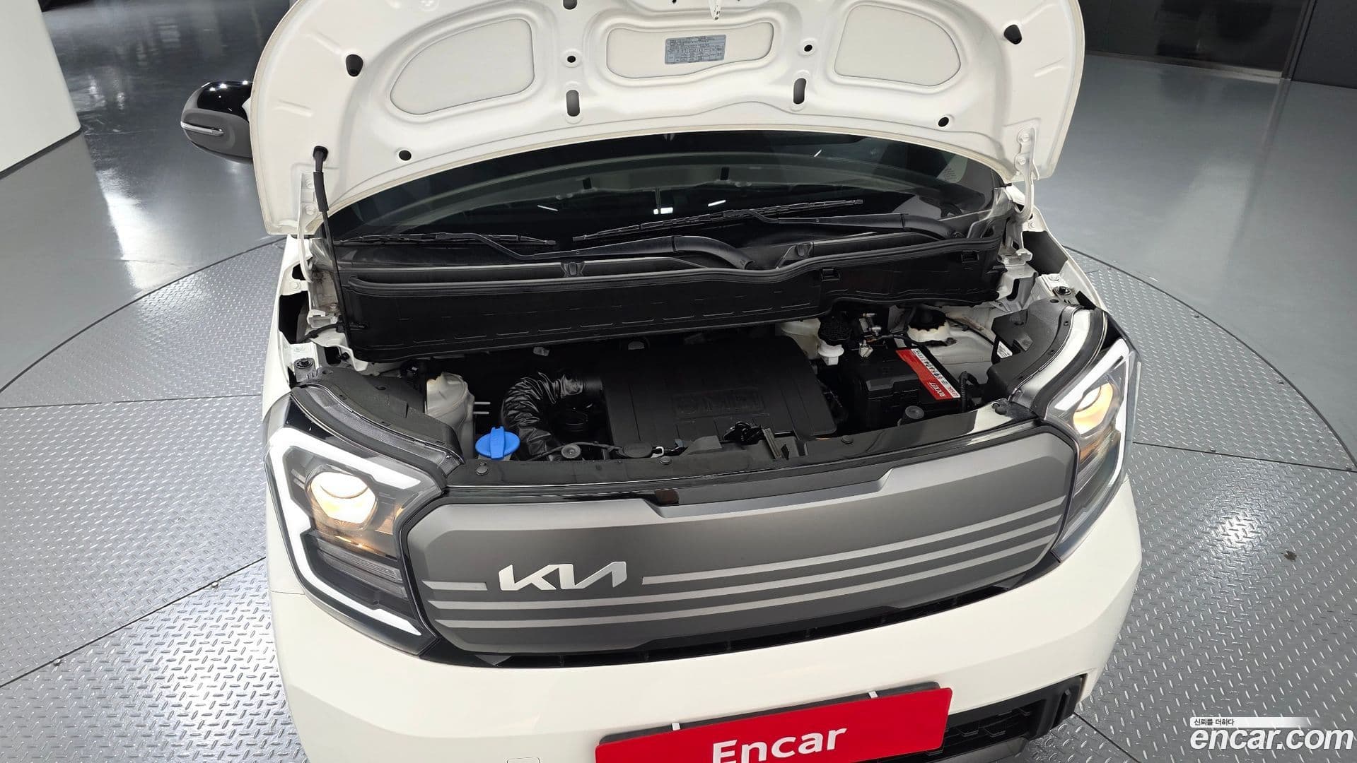 Main__Slider__Photo:RAY Kia 2023.3-5