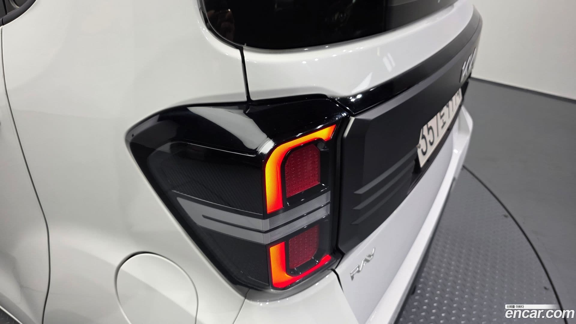 Main__Slider__Photo:RAY Kia 2023.3-22