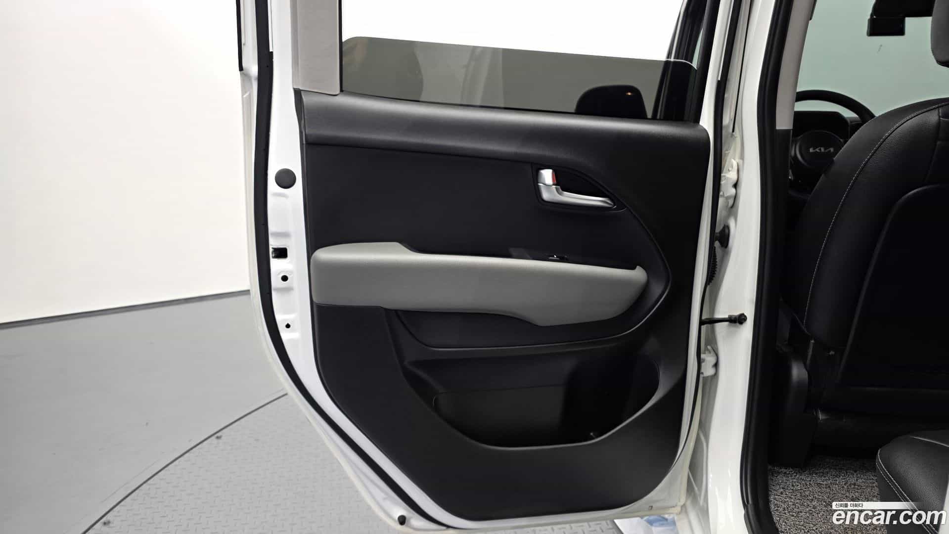 RAY Kia 2023.3-INNER-035