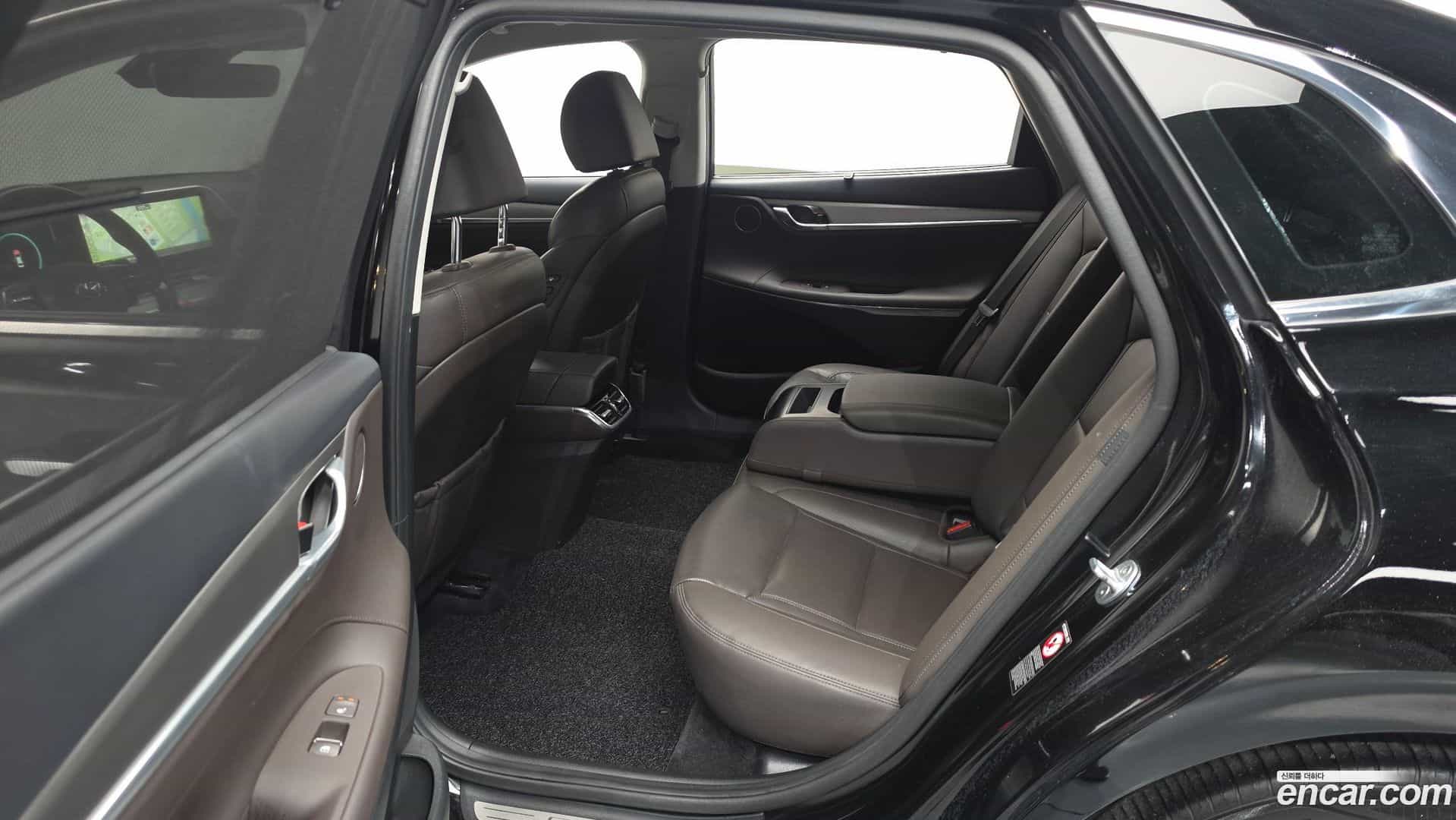Grandeur Hyundai 2020.2-OPTION-015