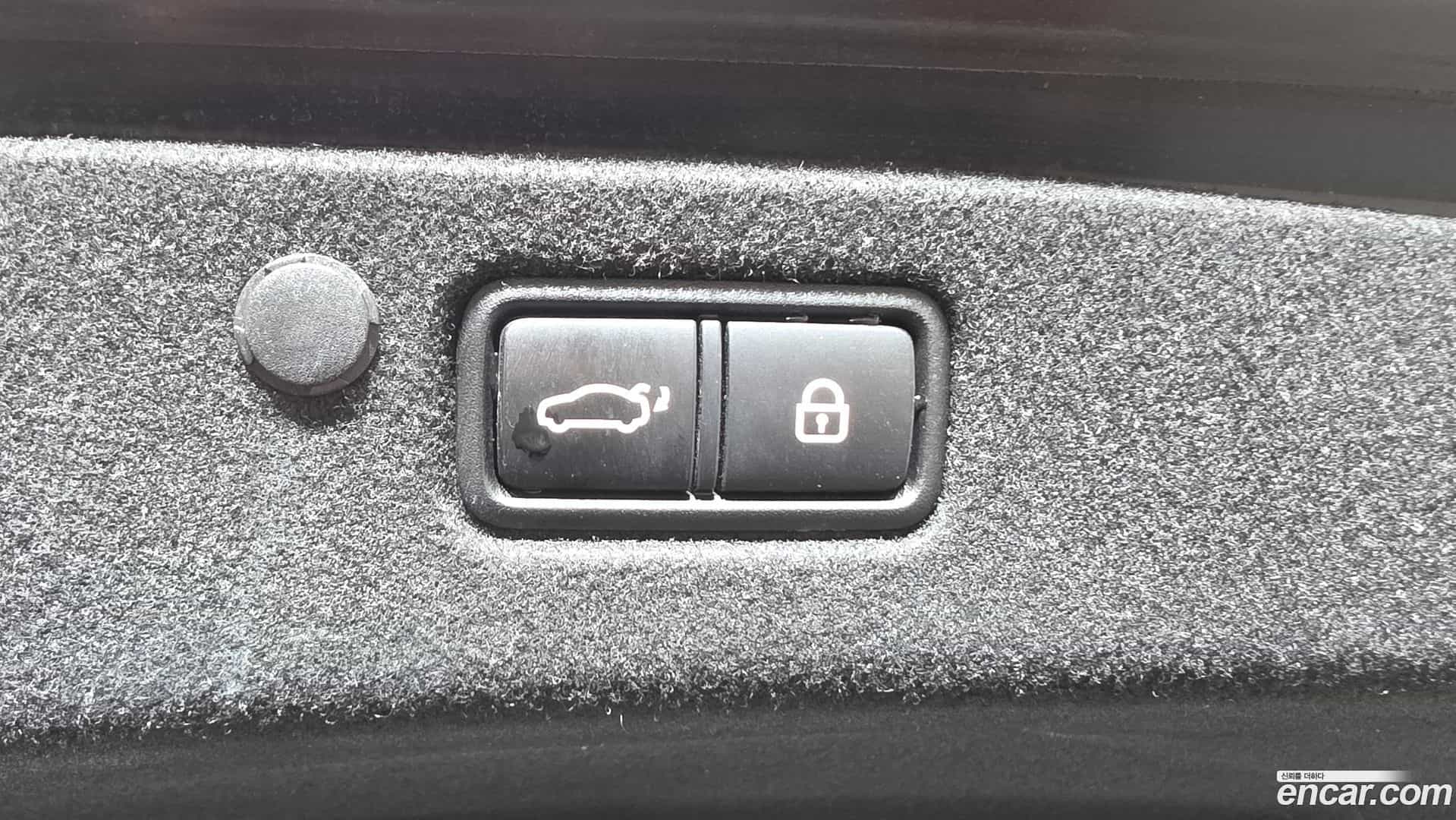 Grandeur Hyundai 2020.2-OPTION-040