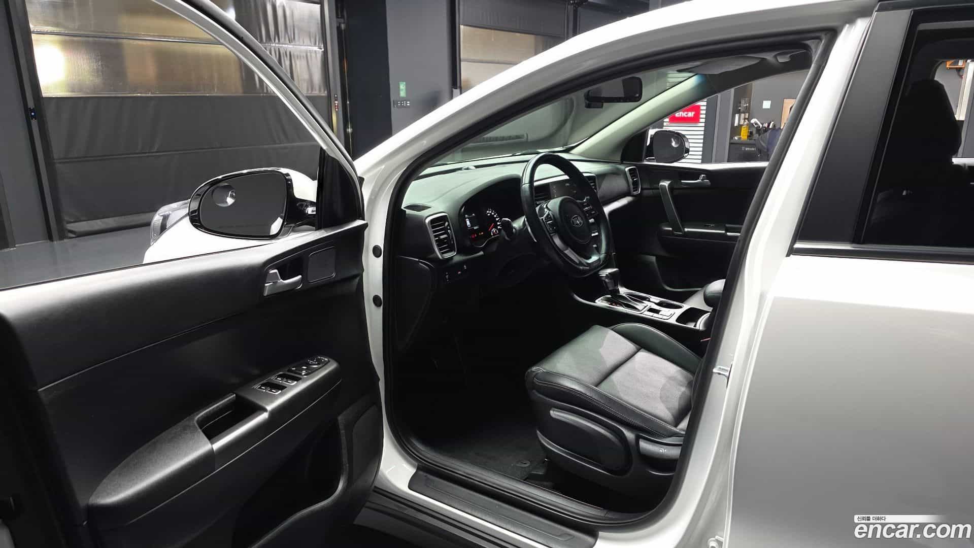 Sportage Kia 2021.1-INNER-010