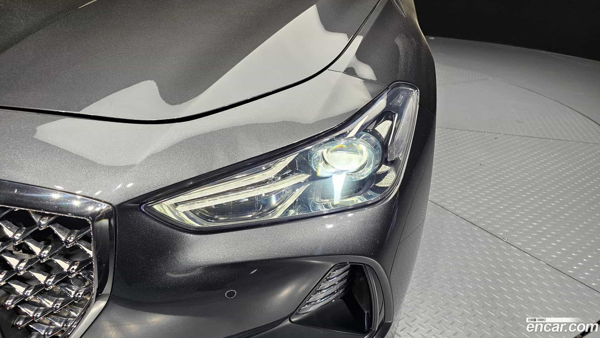 G70 Genesis 2018.8-OUTER-032