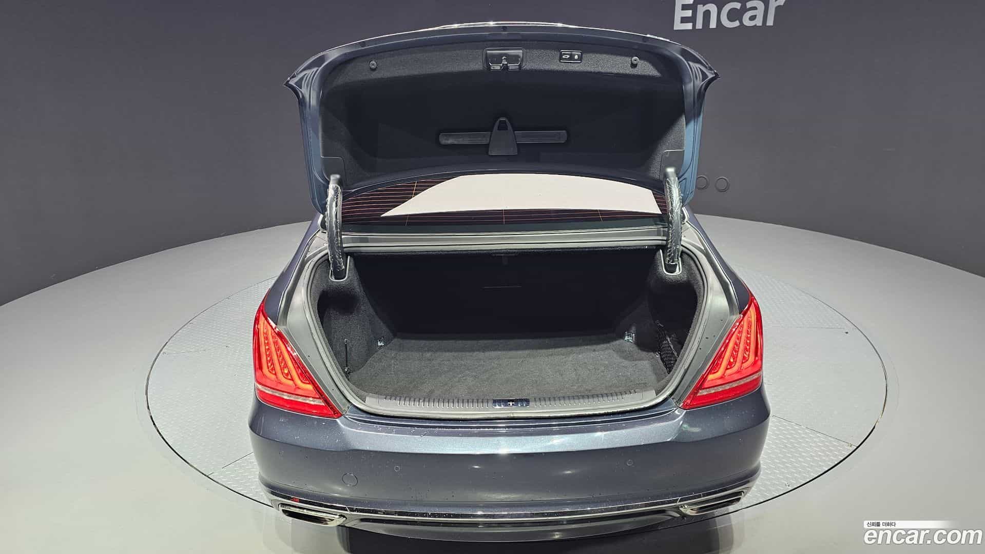 EQ900 Genesis 2016.1-OPTION-023