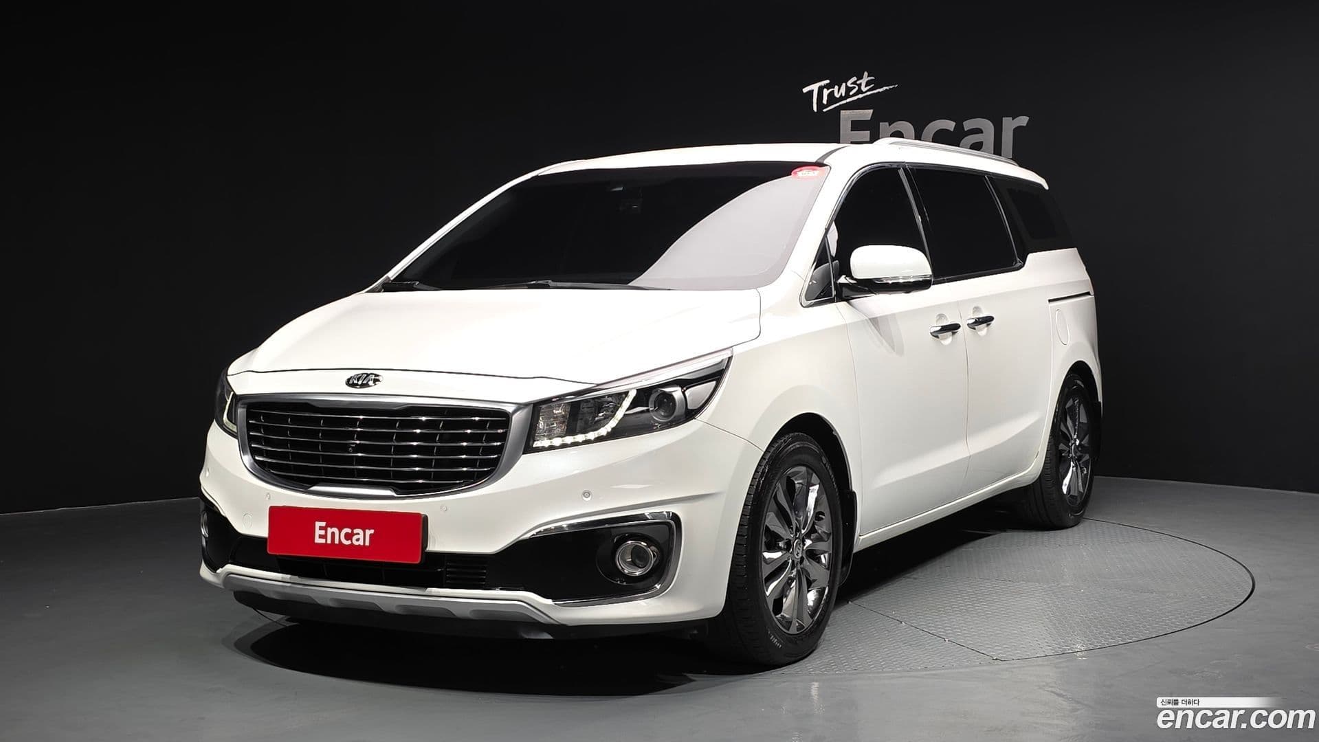 Main__Slider__Photo:Canival Kia 2017.5-0