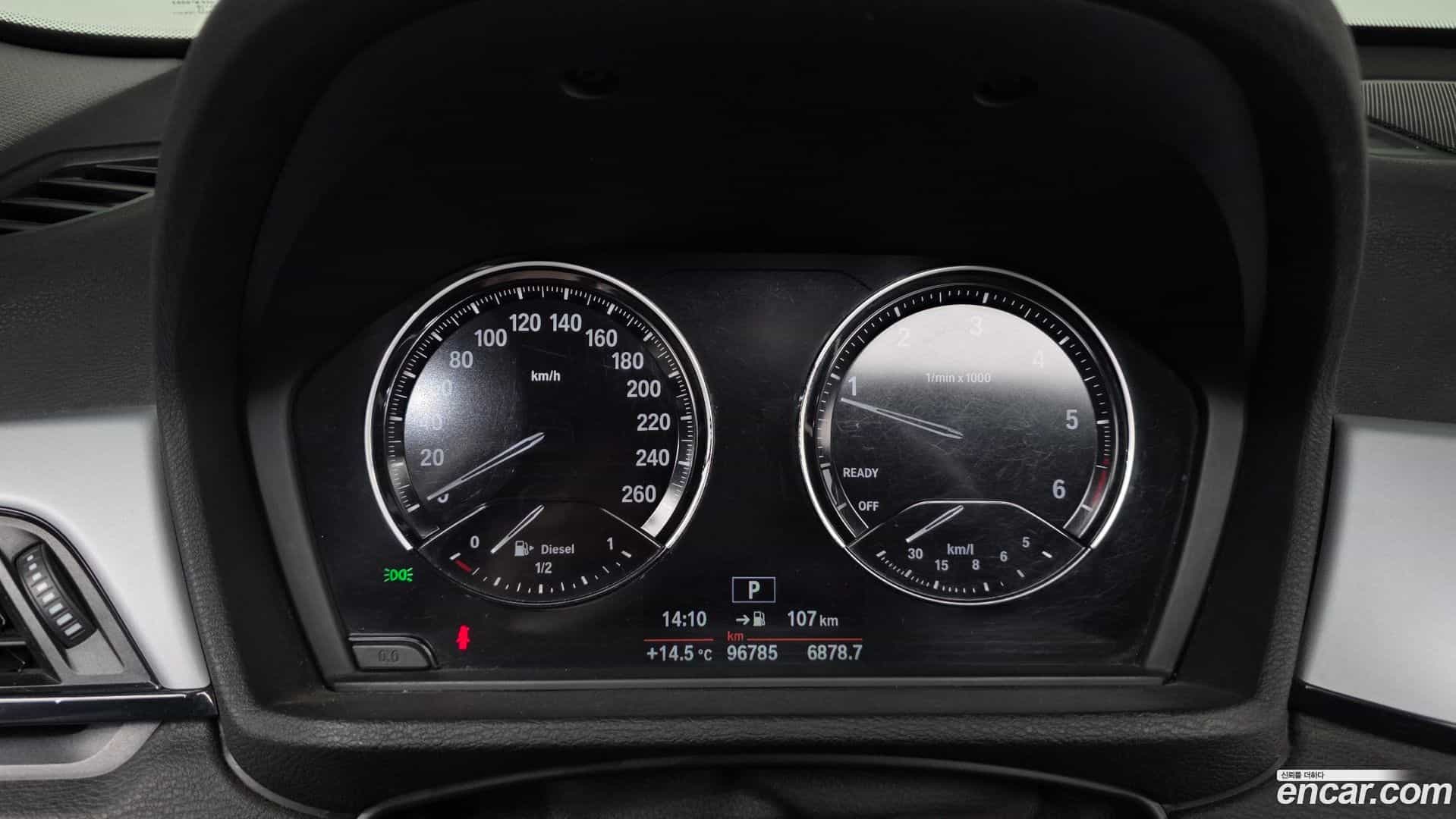X1 BMW 2018.11-INNER-008