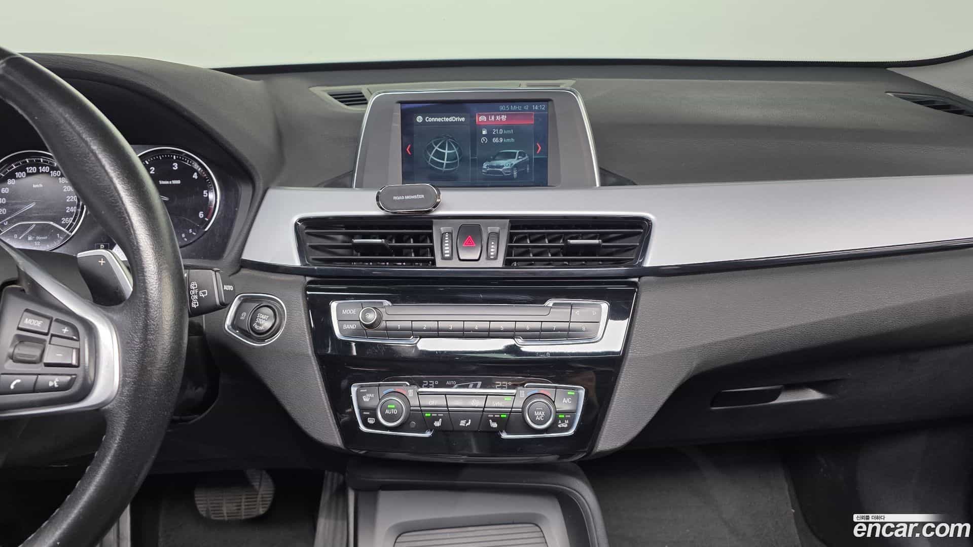 X1 BMW 2018.11-OPTION-018