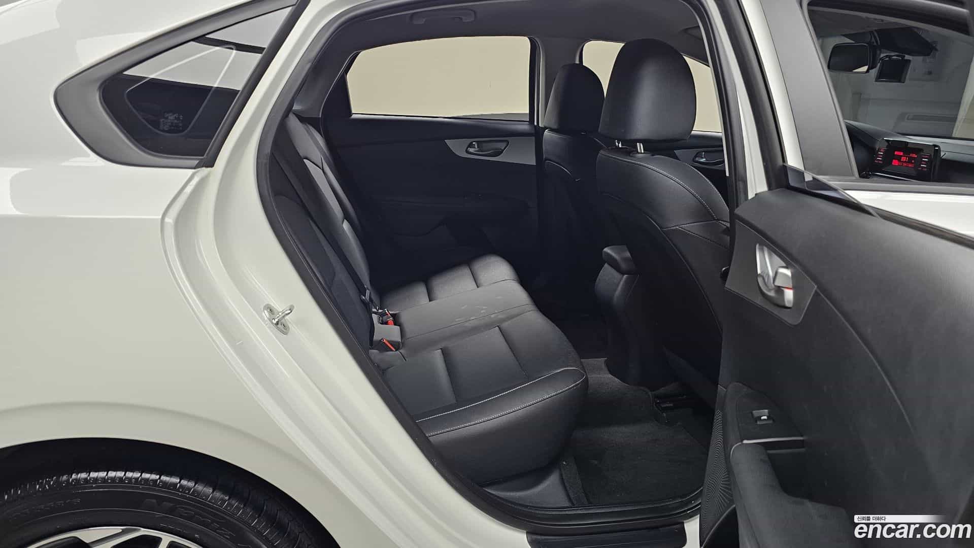 K3 Kia 2021.6-OPTION-015