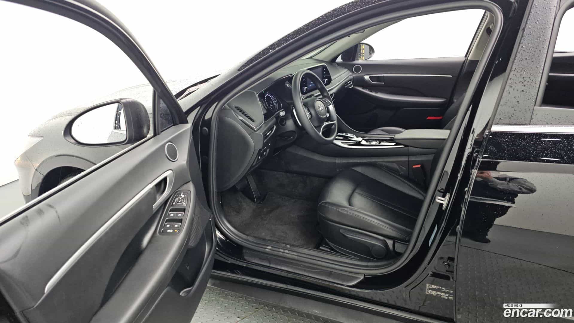 Sonata Hyundai 2023.0-INNER-010