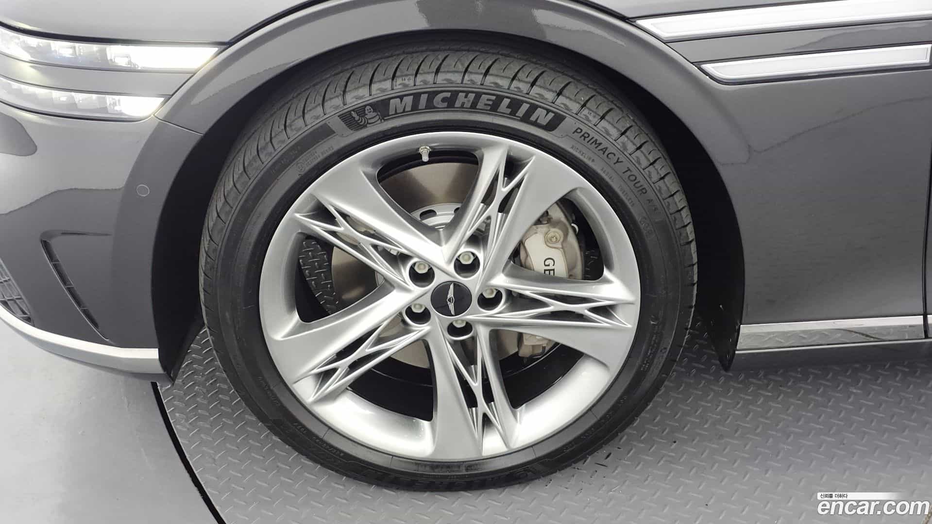 G90 Genesis 2023.1-OUTER-005