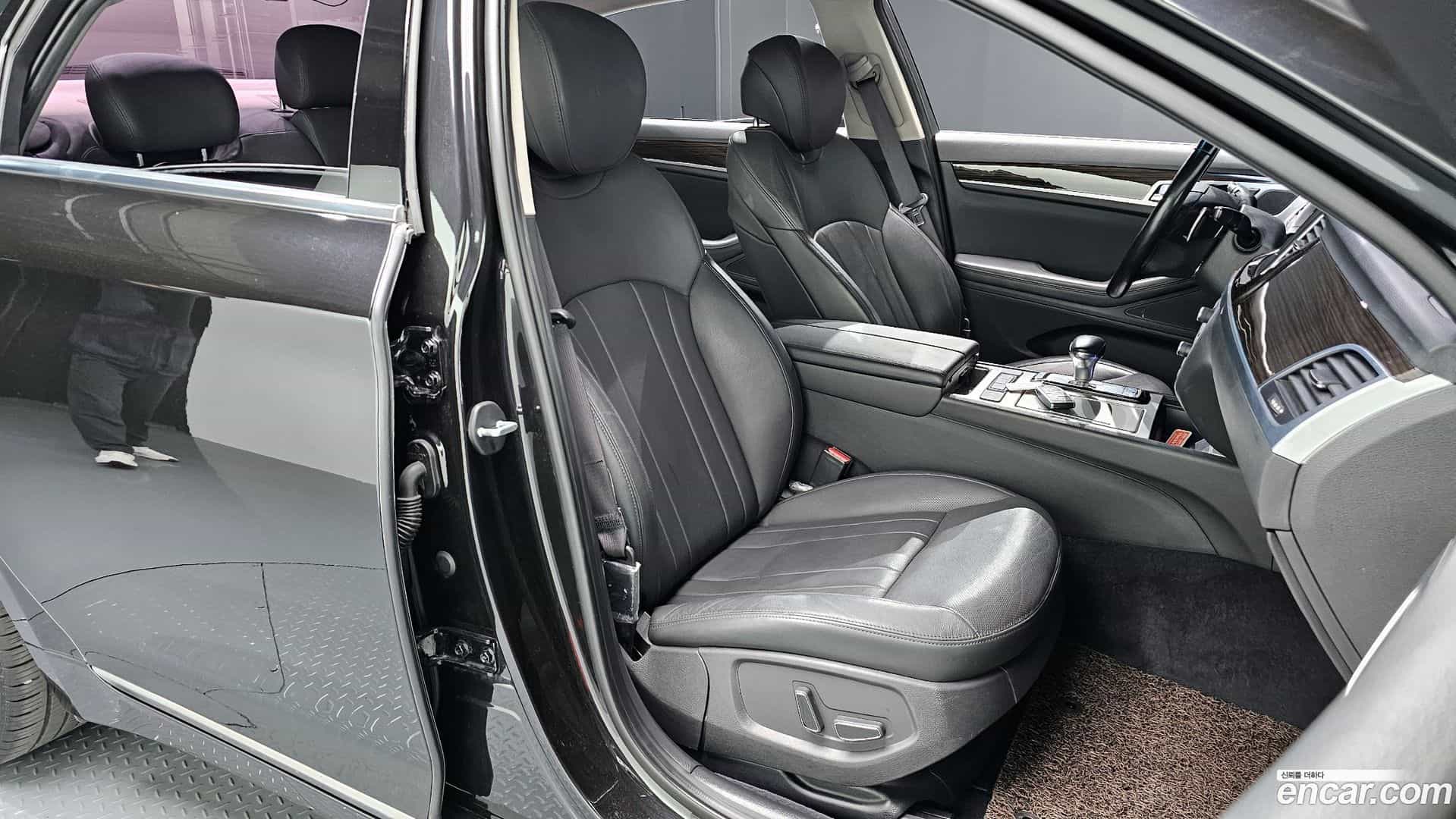 G80 Genesis 2019.4-OPTION-015