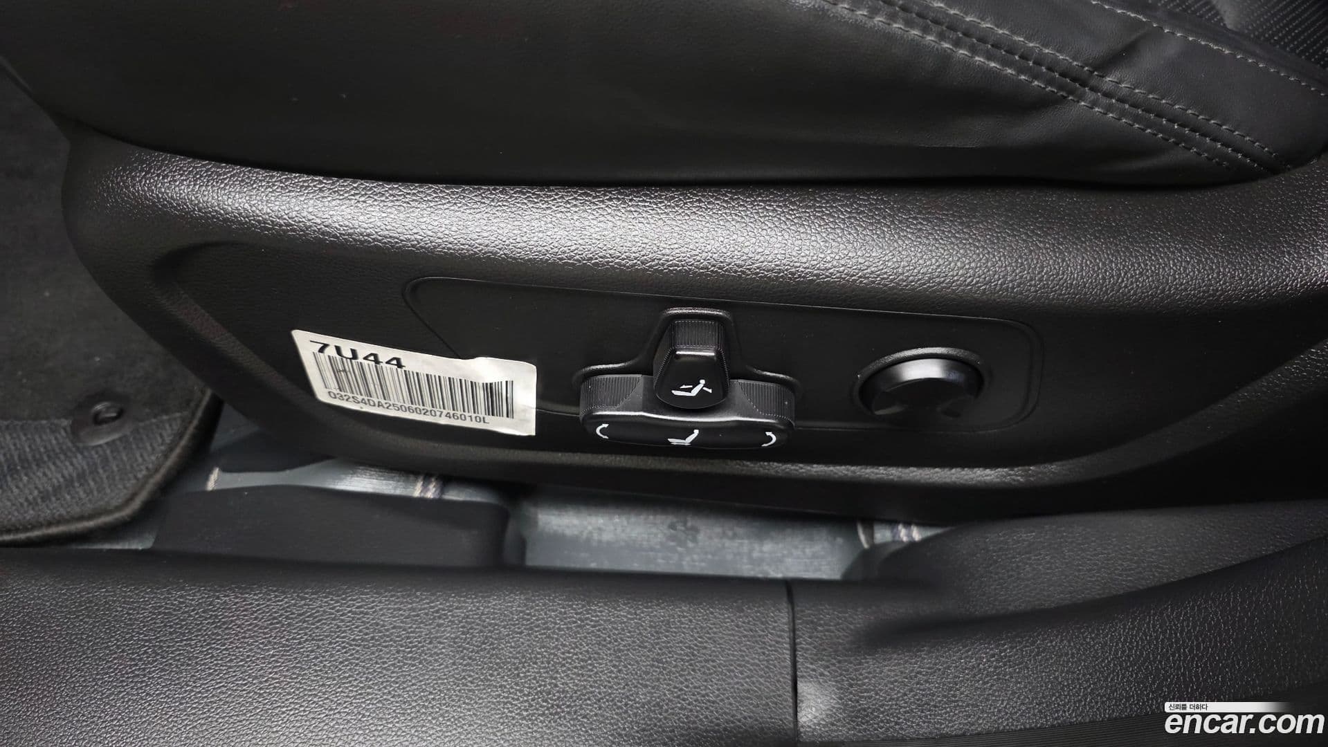 Main__Slider__Photo:Musso KG Mobility 2025.5-32