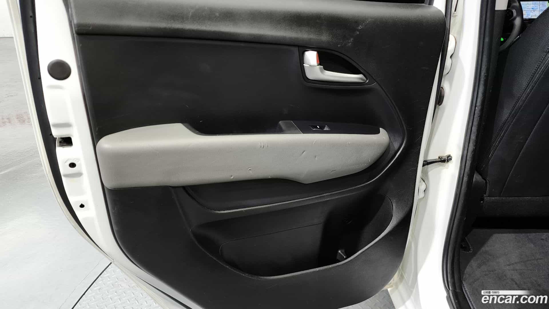 RAY Kia 2021.1-INNER-035