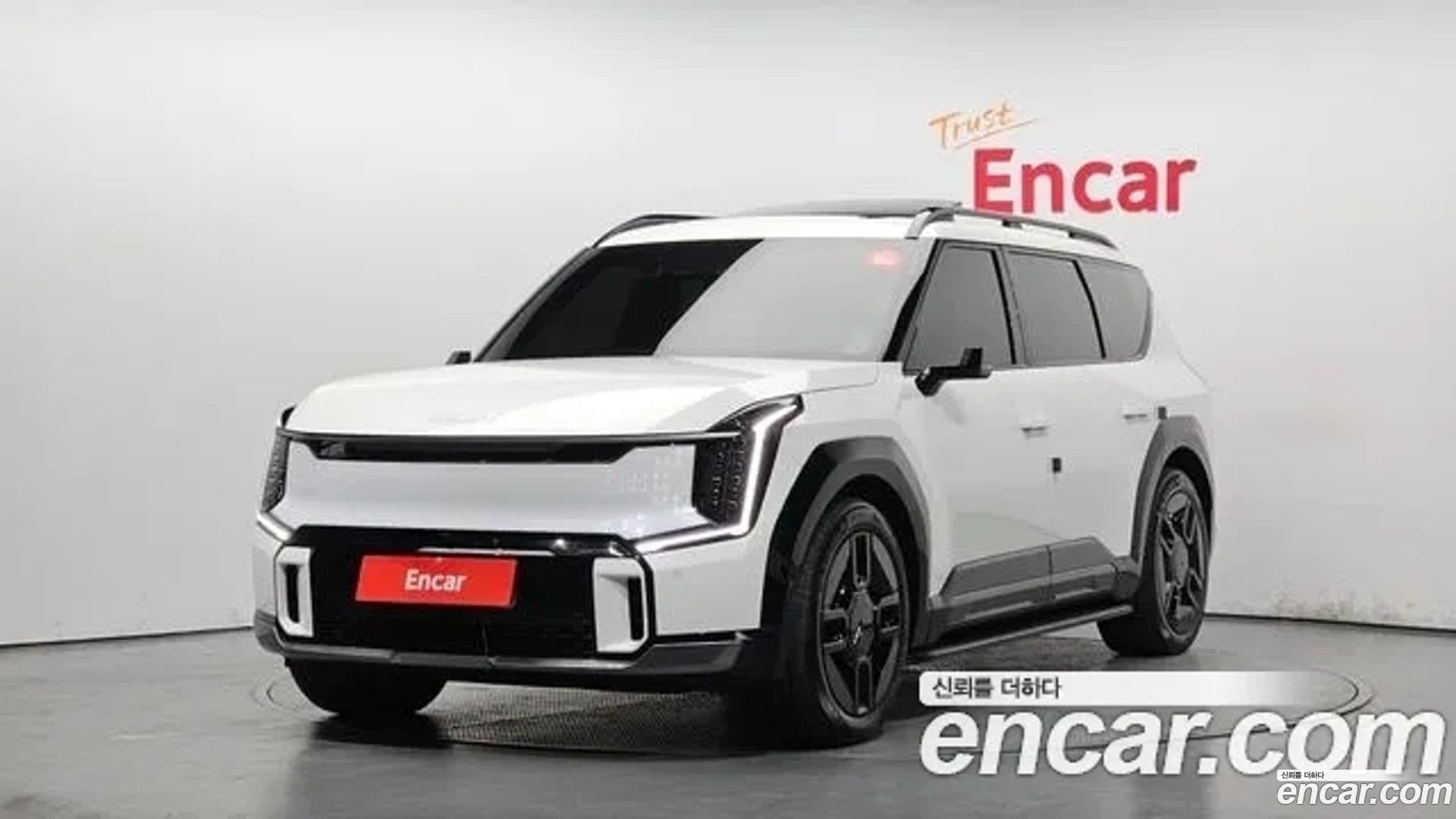 Main__Slider__Photo:EV9 Kia 2023.9-0