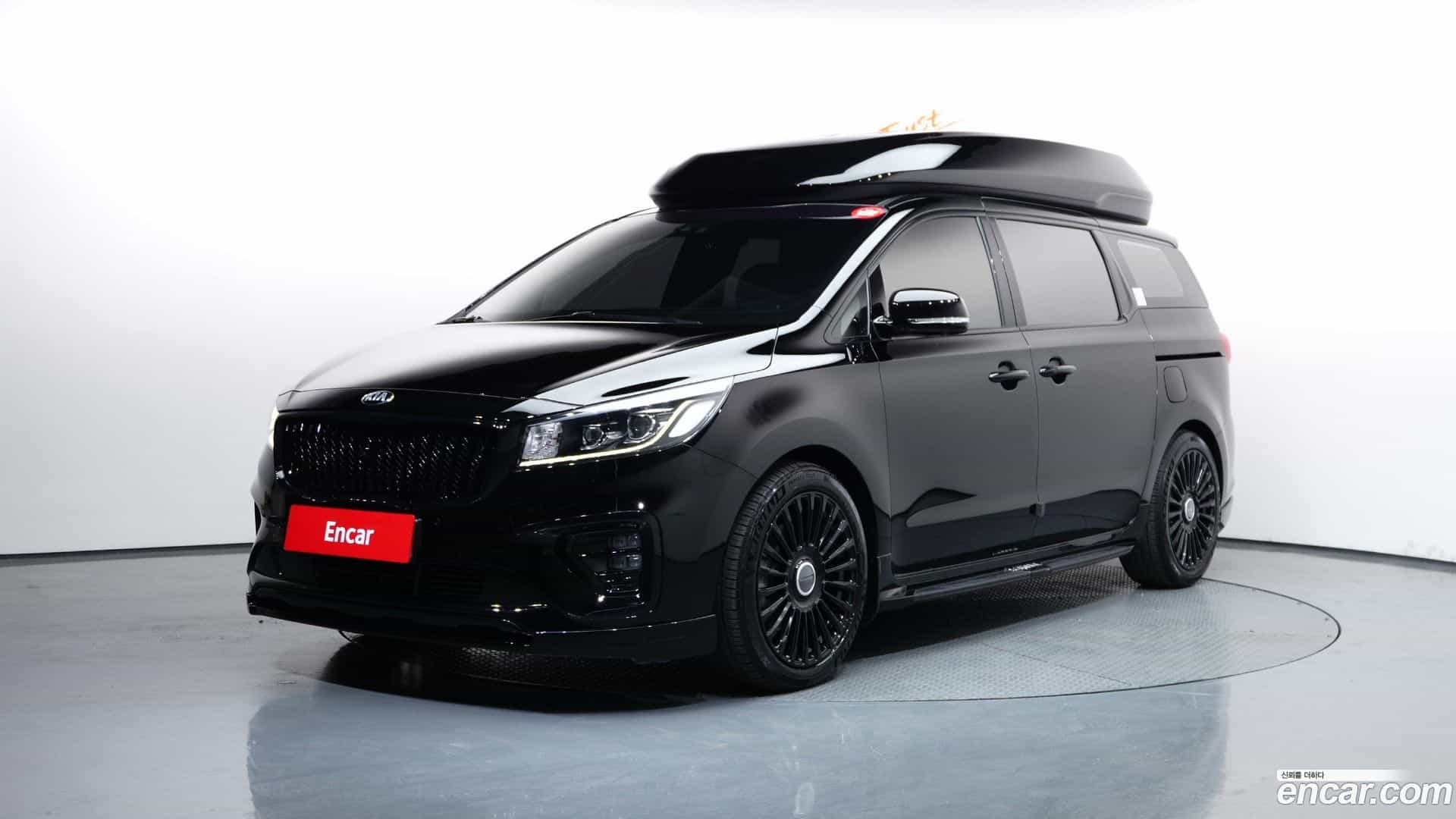 Canival Kia 2018.11-OUTER-001
