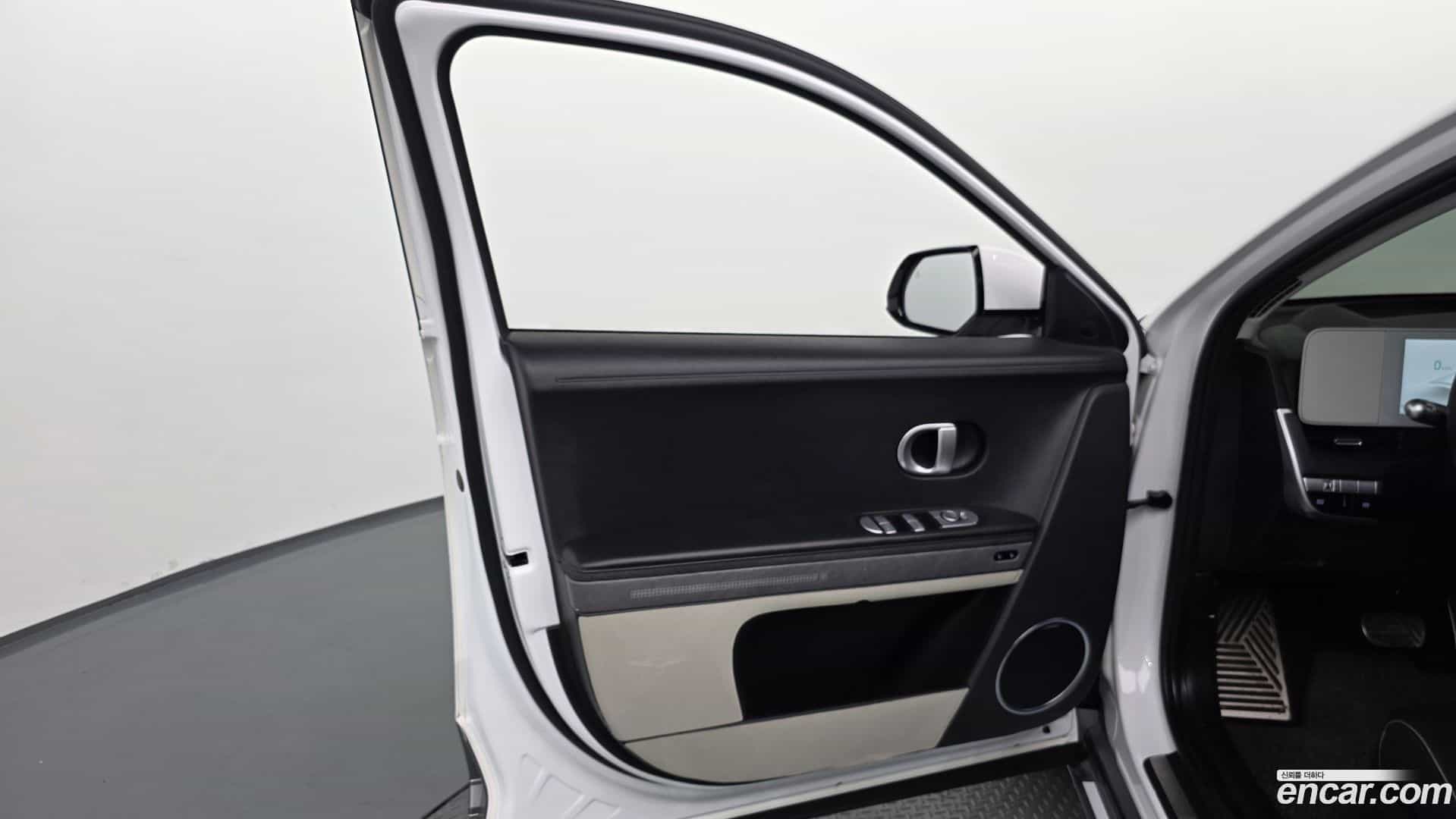 Ioniq5 Hyundai 2022.3-INNER-034