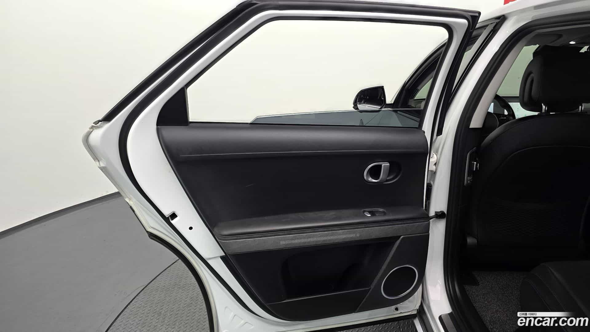 Ioniq5 Hyundai 2022.3-INNER-035