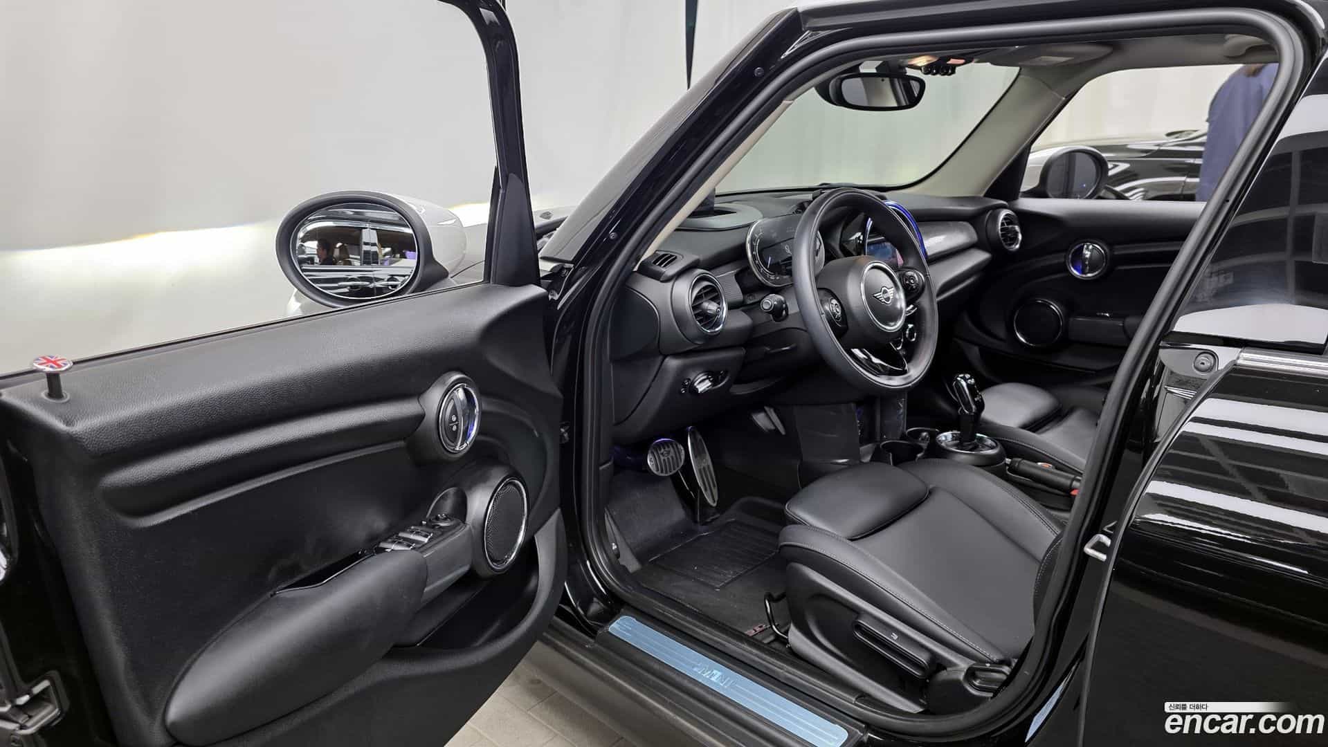 Cooper Mini 2020.11-INNER-010