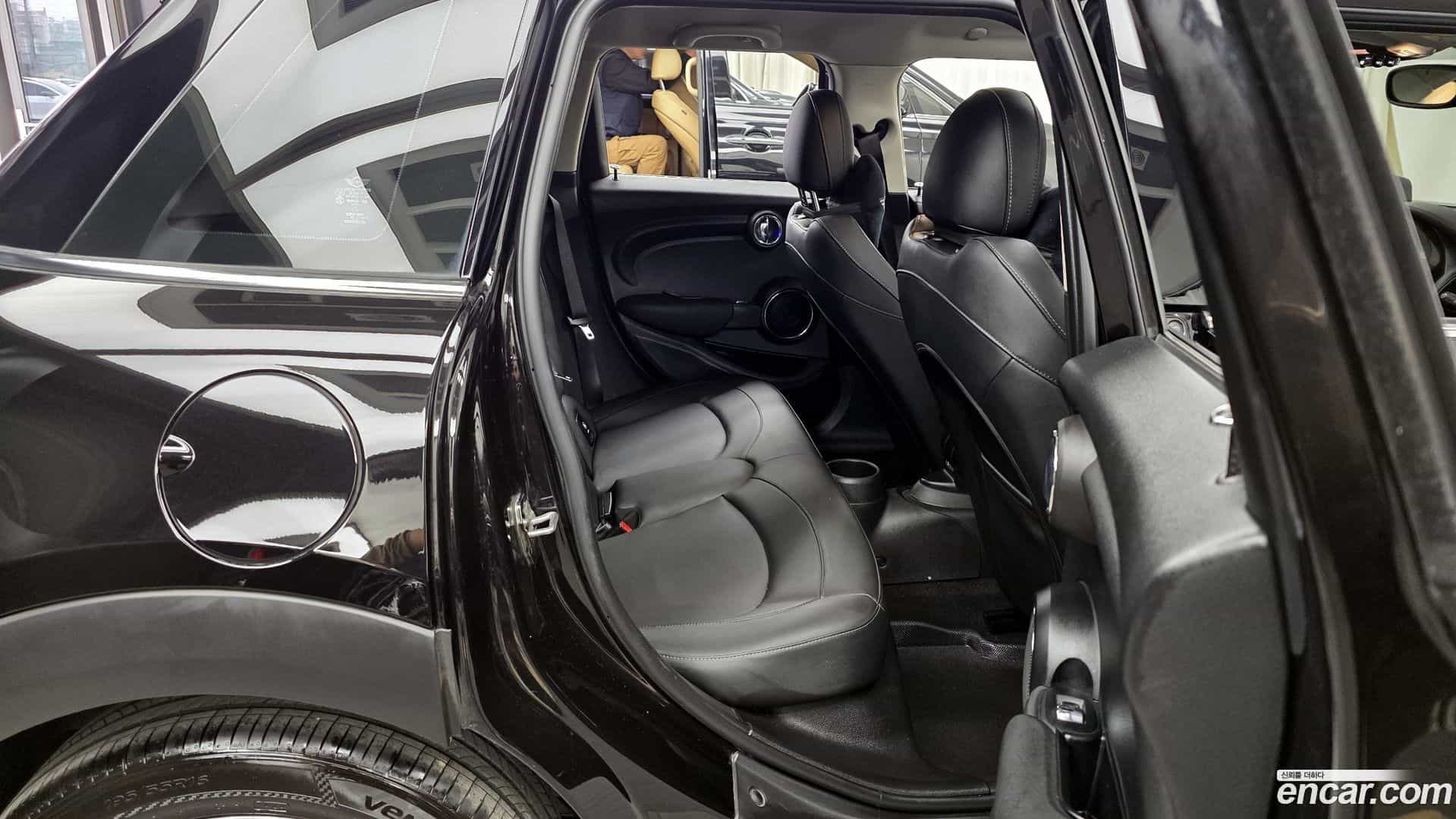 Cooper Mini 2020.11-OPTION-016