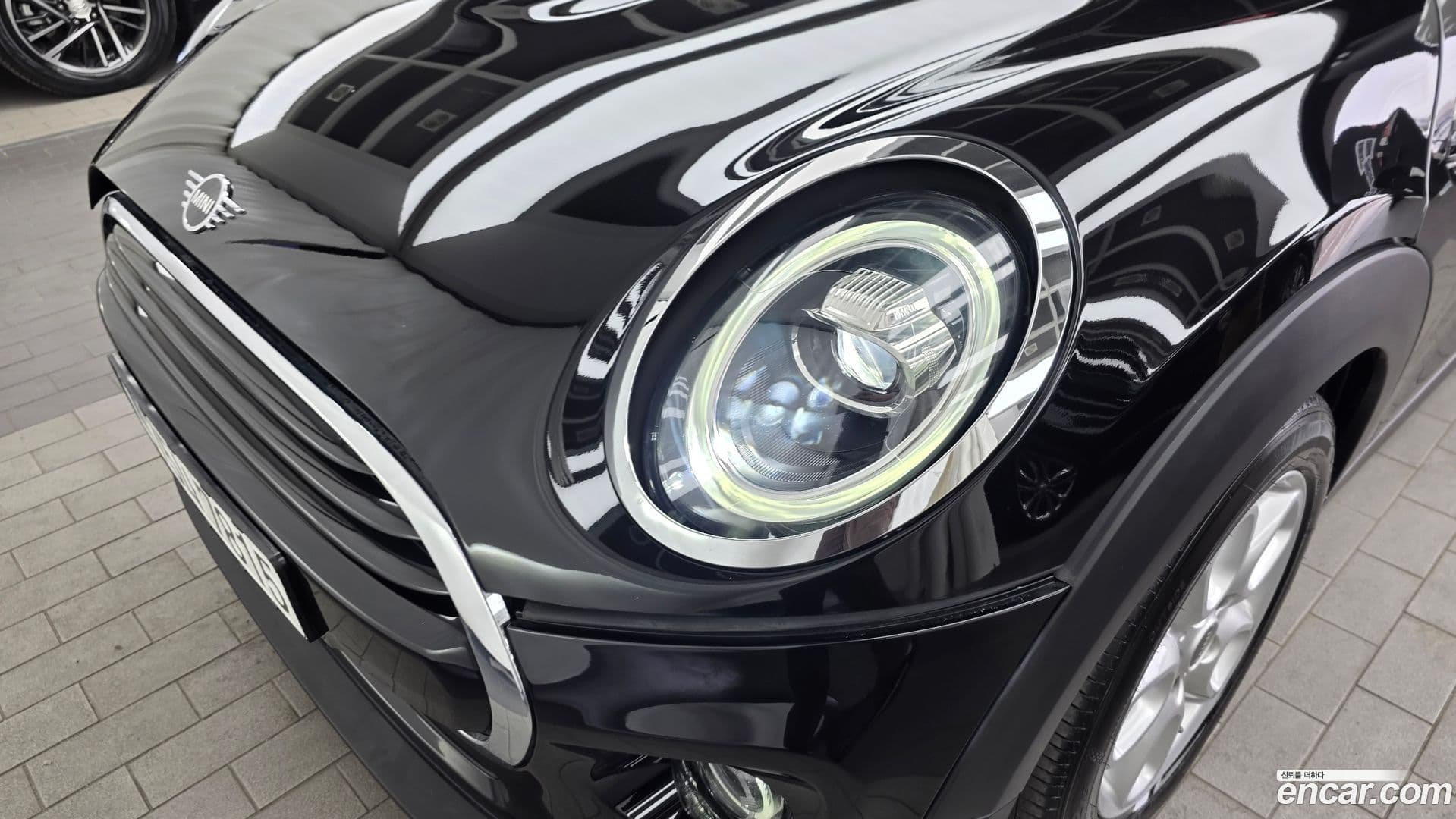 Main__Slider__Photo:Cooper Mini 2020.11-21