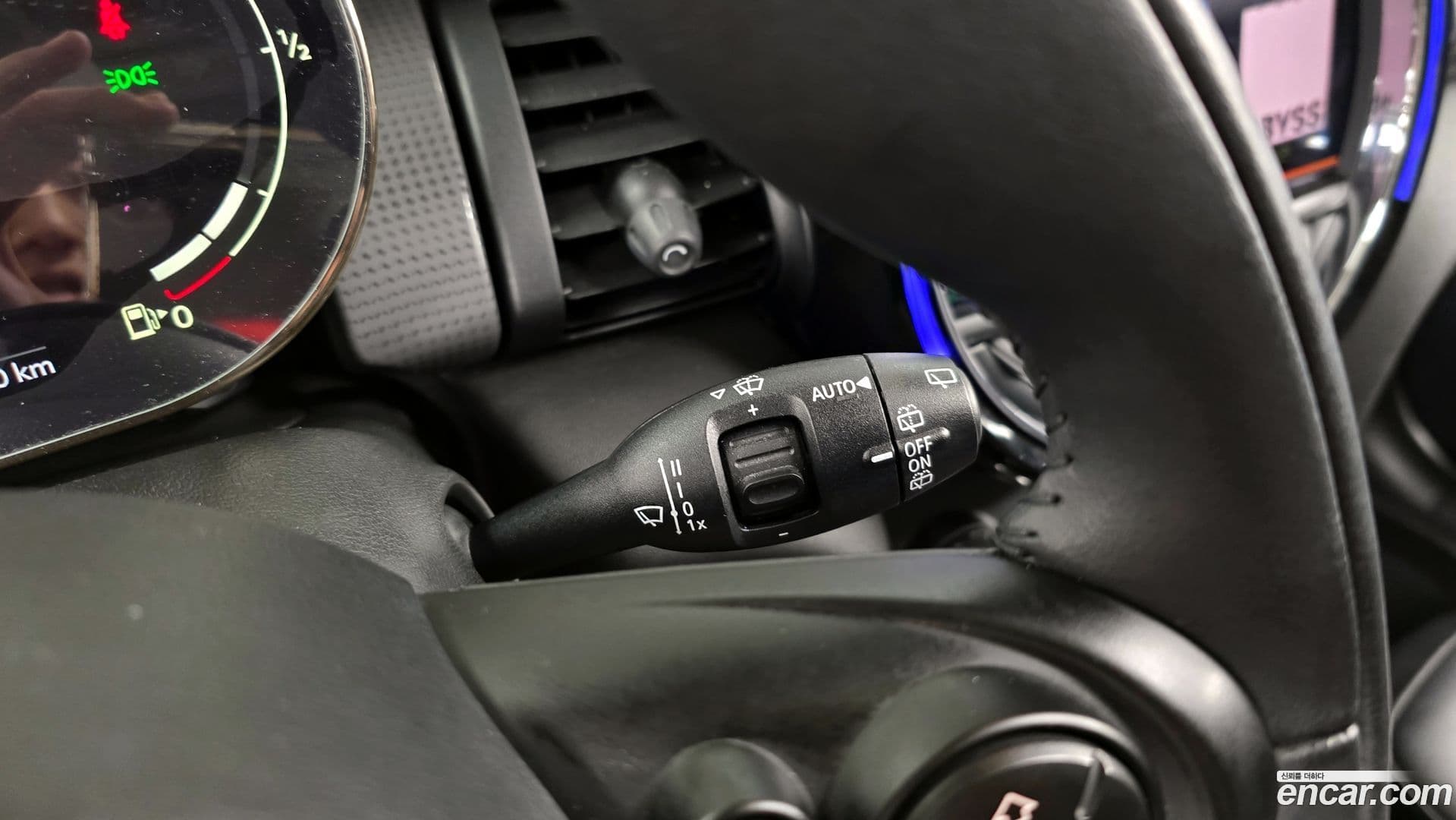 Main__Slider__Photo:Cooper Mini 2020.11-28