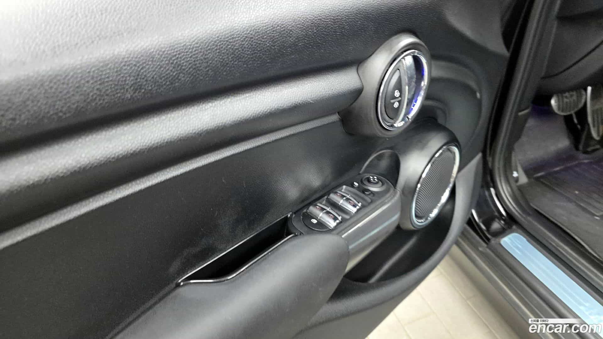 Cooper Mini 2020.11-OPTION-044