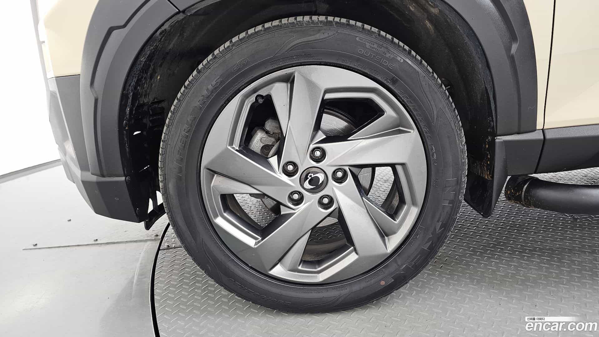 Rexton KG Mobility 2023.4-OUTER-005