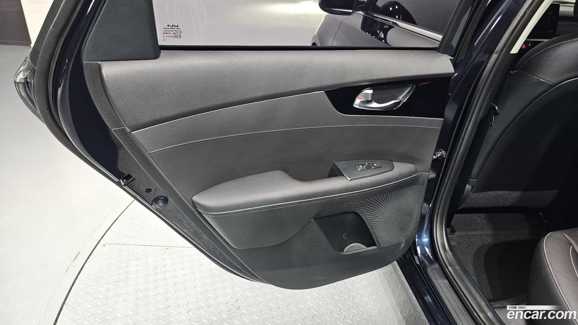 K3 Kia 2021.6-INNER-035