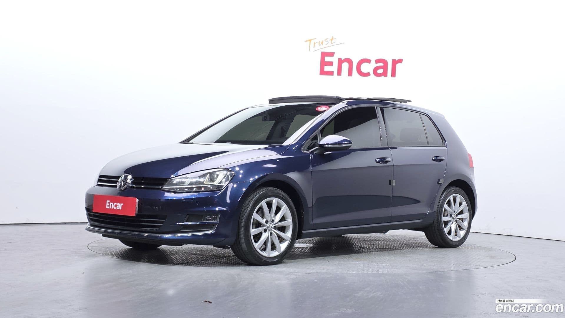 Main__Slider__Photo:Golf Volkswagen 2014.10-0