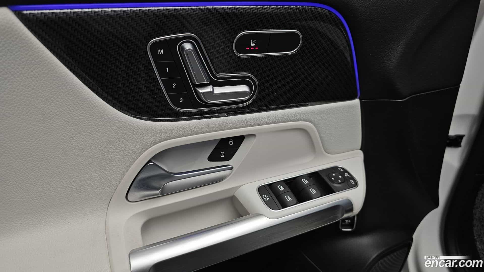 GLB-Class Mercedes-Benz 2021.1-OPTION-021