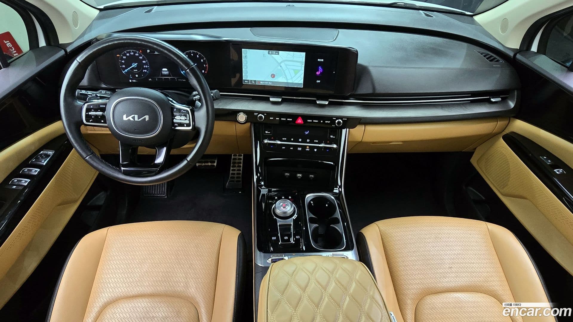 Main__Slider__Photo:Canival Kia 2021.8-6