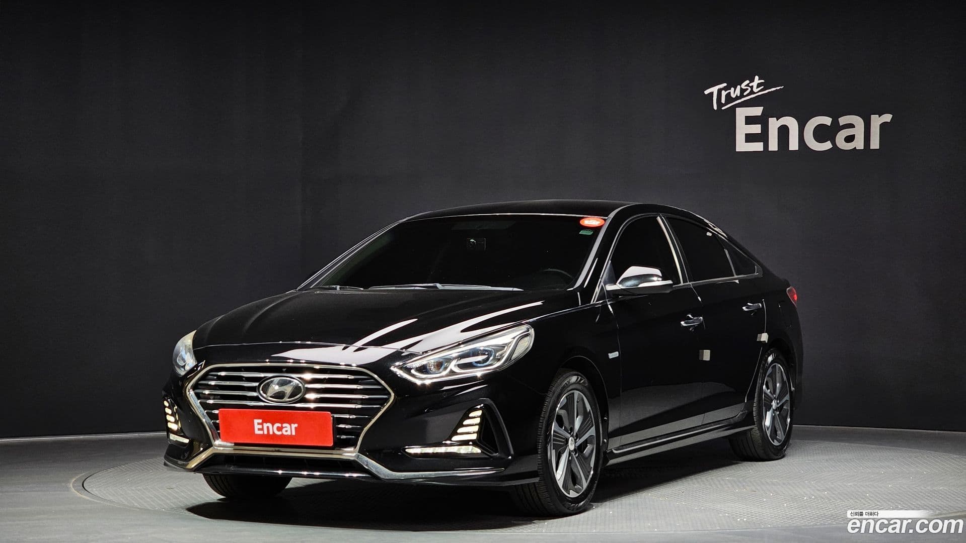 Main__Slider__Photo:Sonata Hyundai 2017.11-0