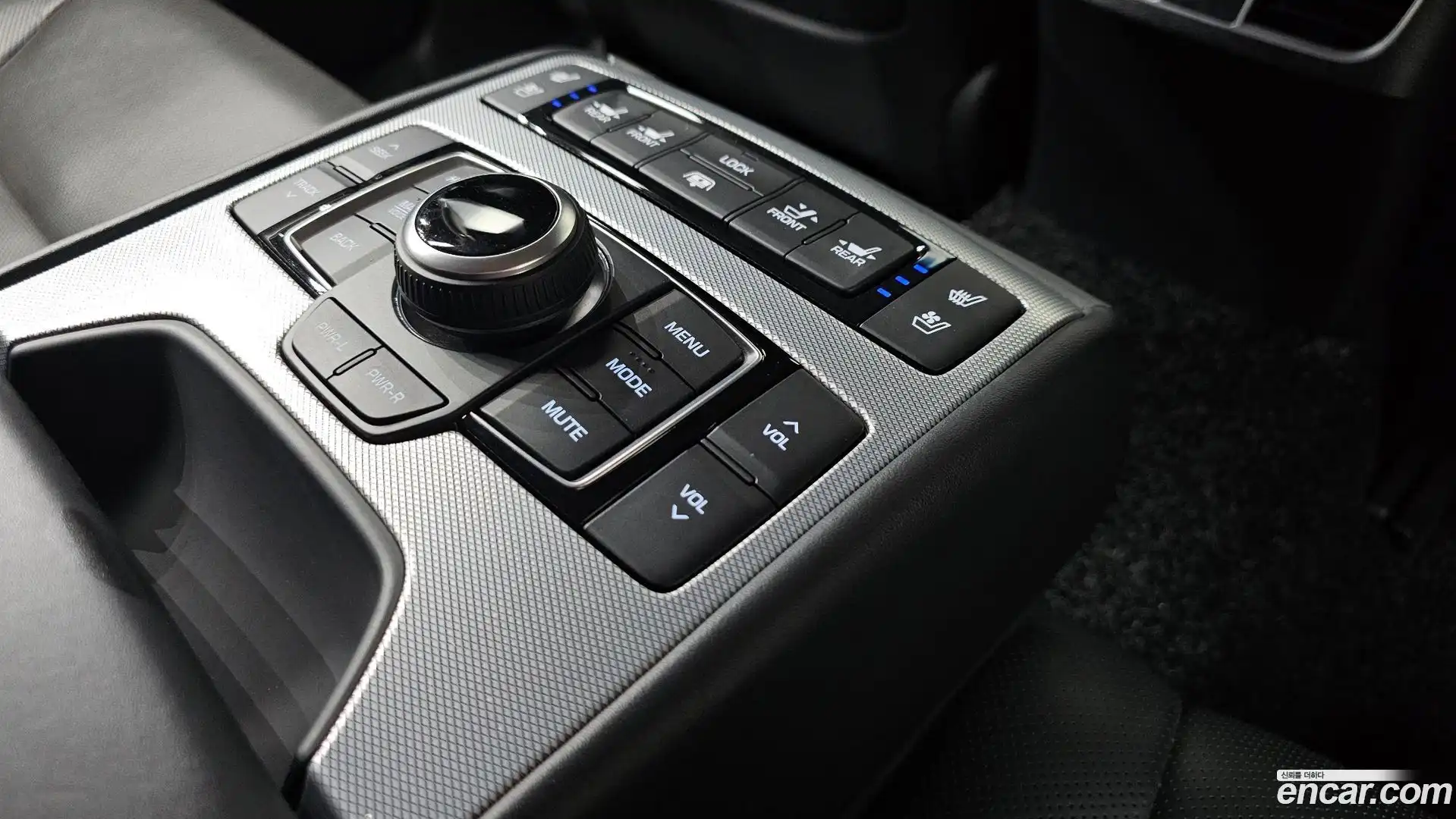 G80 Genesis 2018.1-OPTION-022
